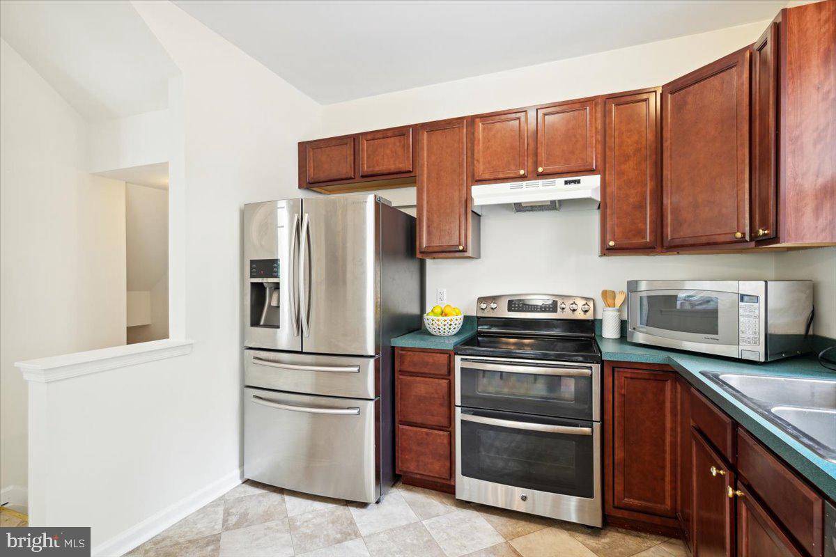 BALLENGER CROSSING - Residential