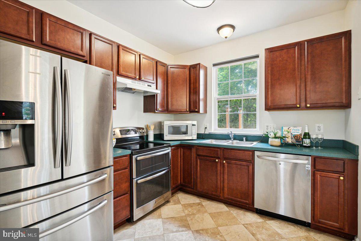 BALLENGER CROSSING - Residential