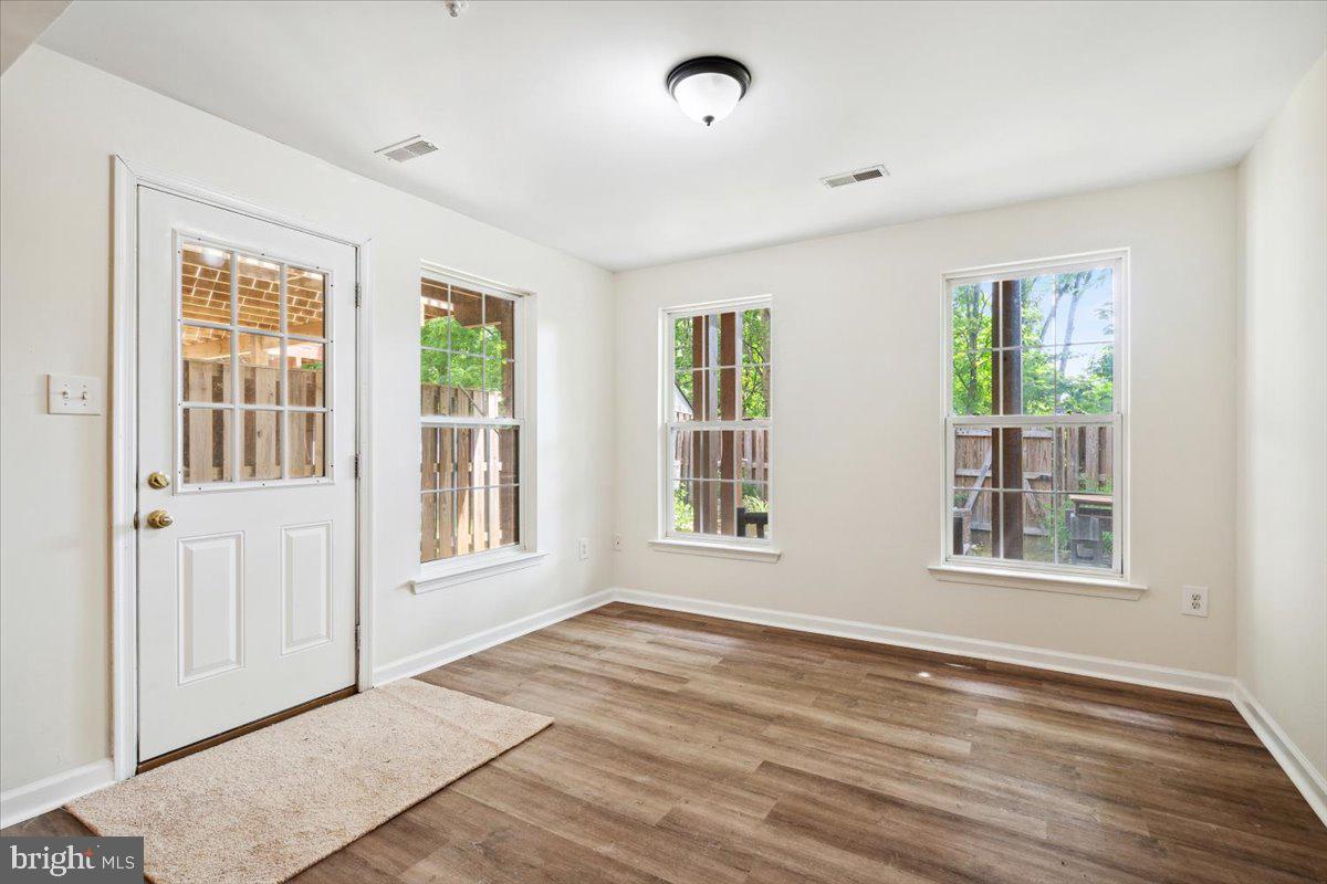 BALLENGER CROSSING - Residential