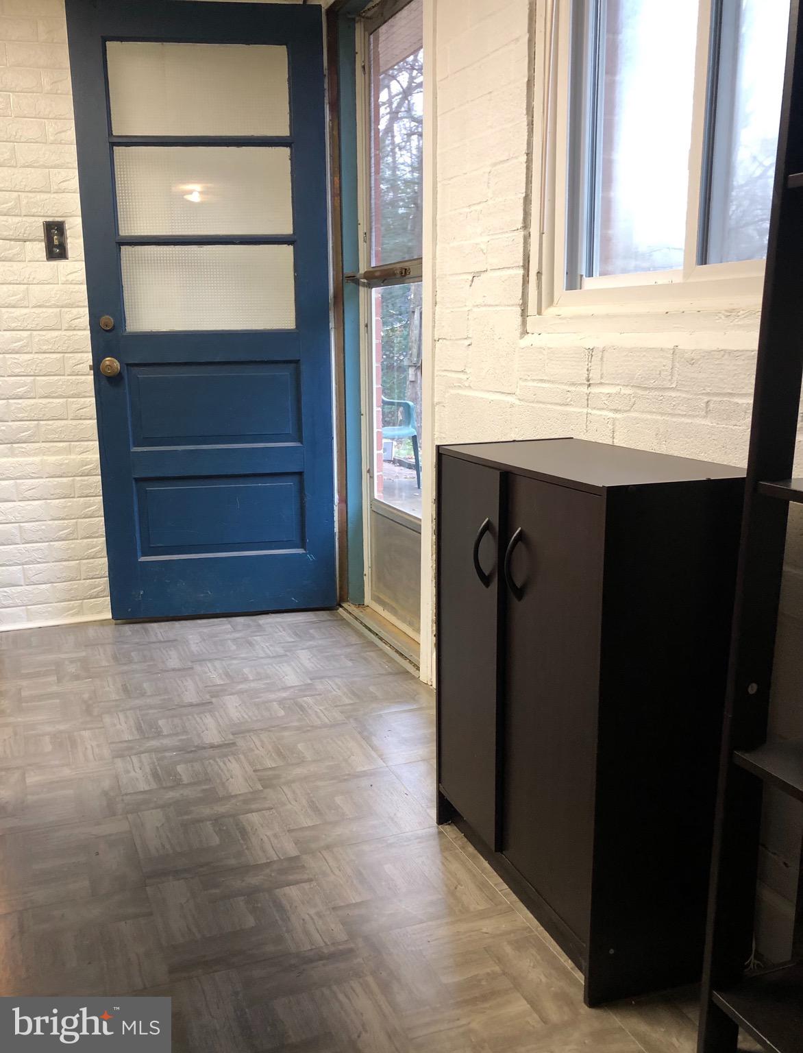 KINGS PARK WEST - Residential