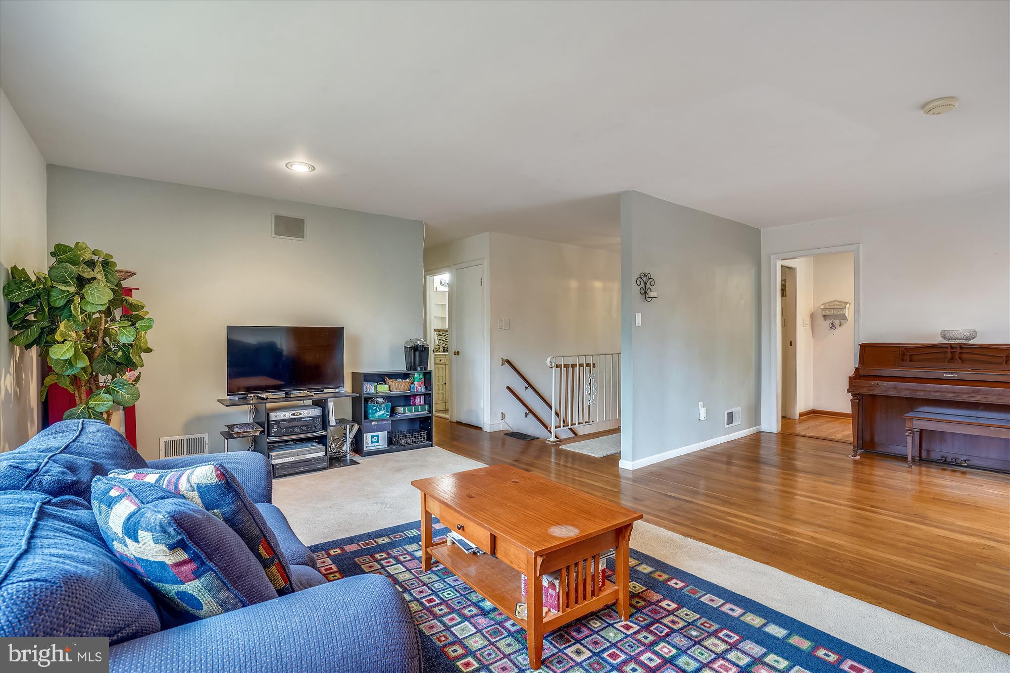 KINGS PARK WEST - Residential