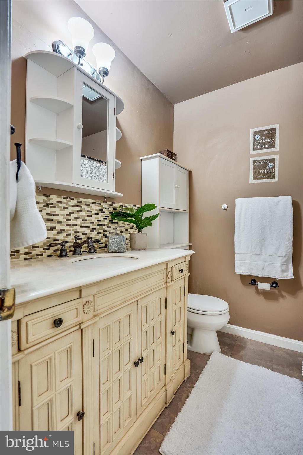 KINGS PARK WEST - Residential