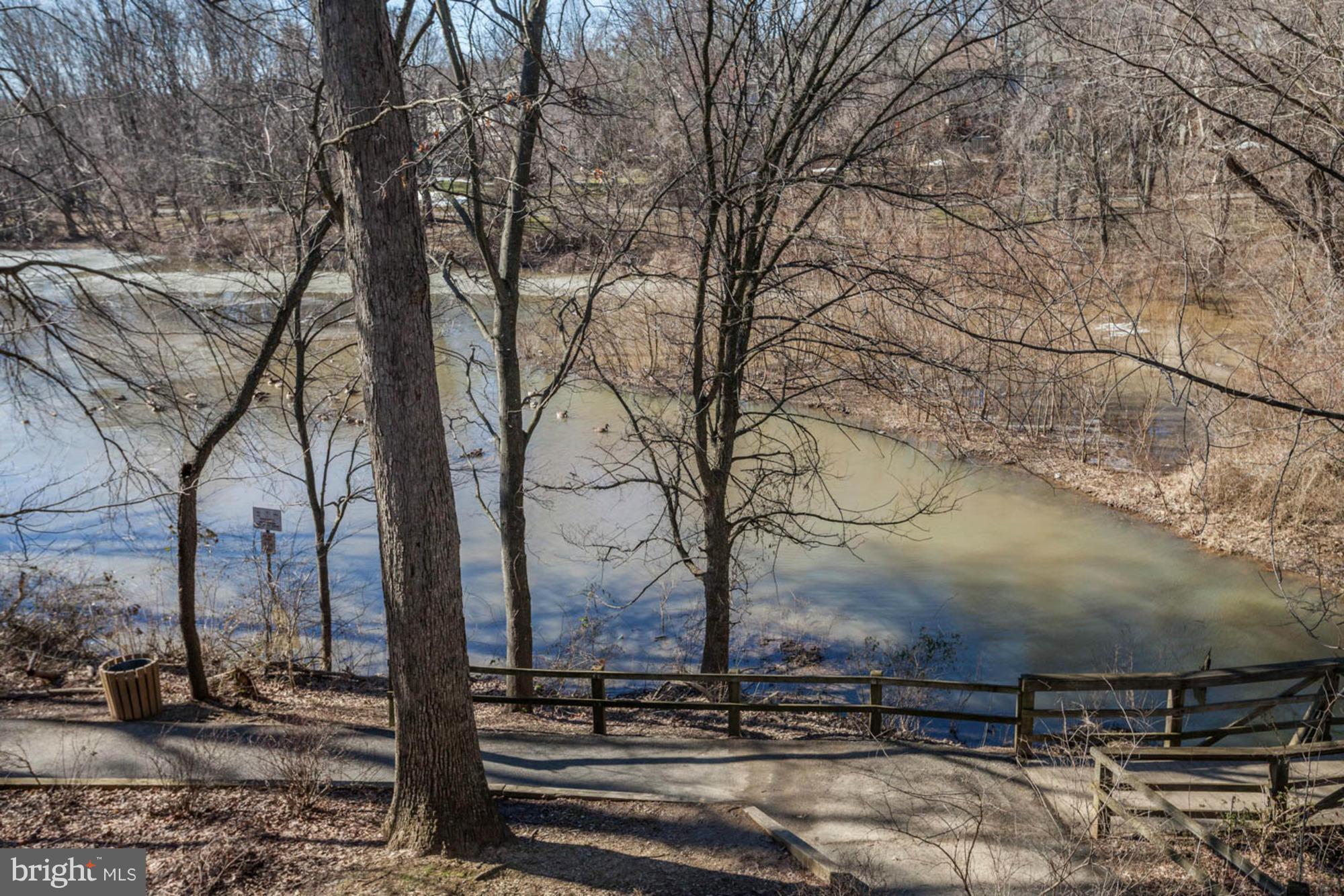 GUNNERS LAKE VILLAGE - Residential