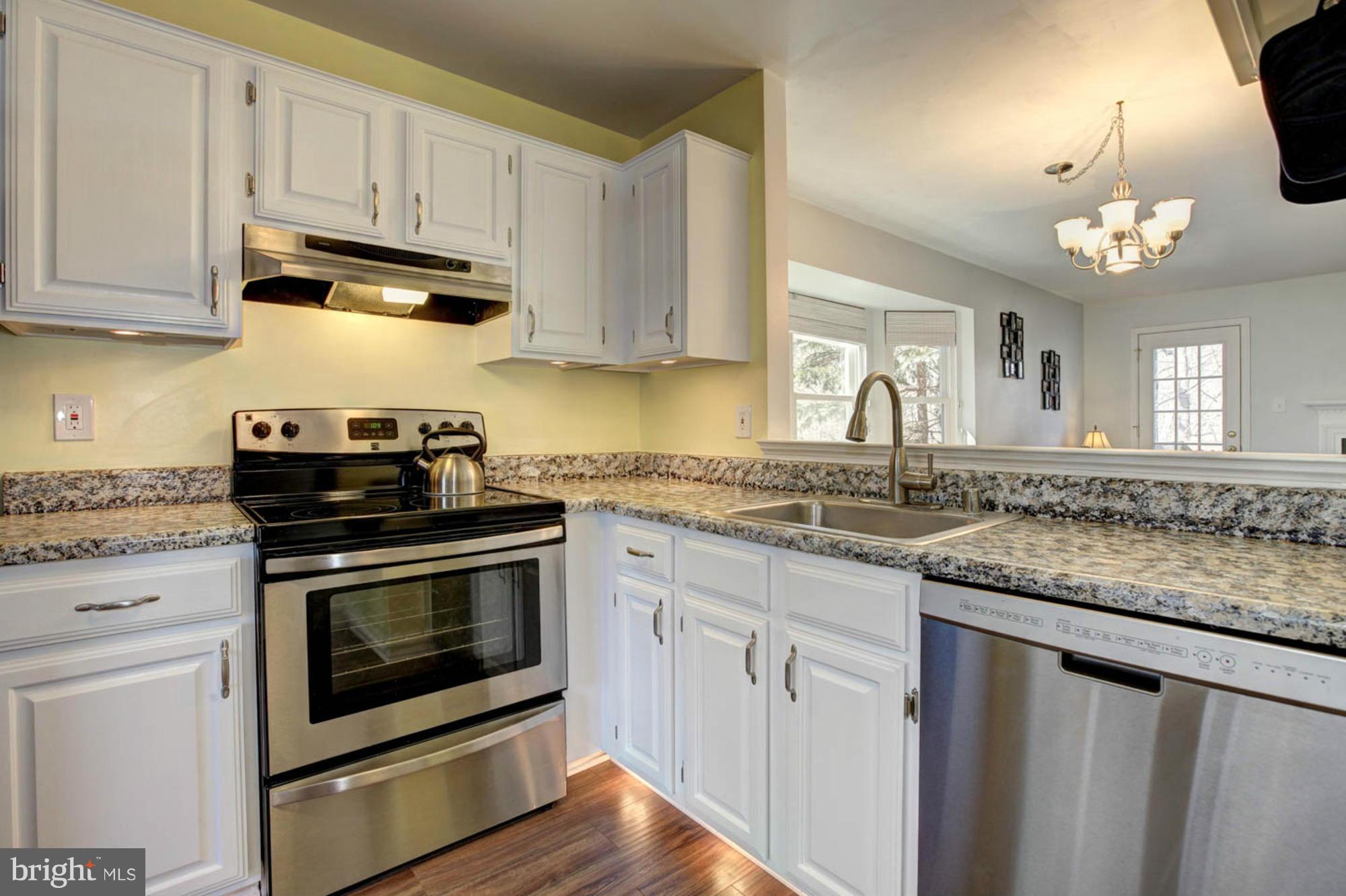 GUNNERS LAKE VILLAGE - Residential