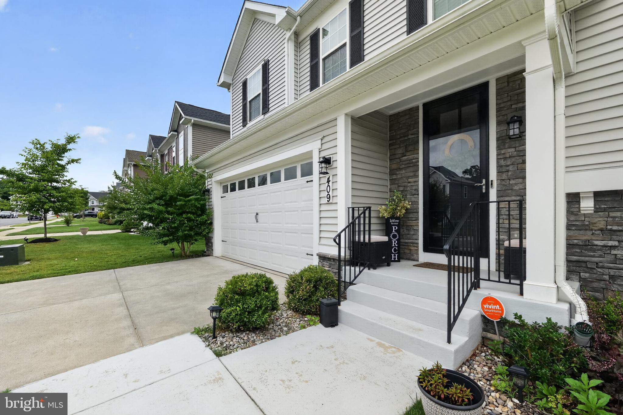 409 CRYSTAL DOWNS COURT
