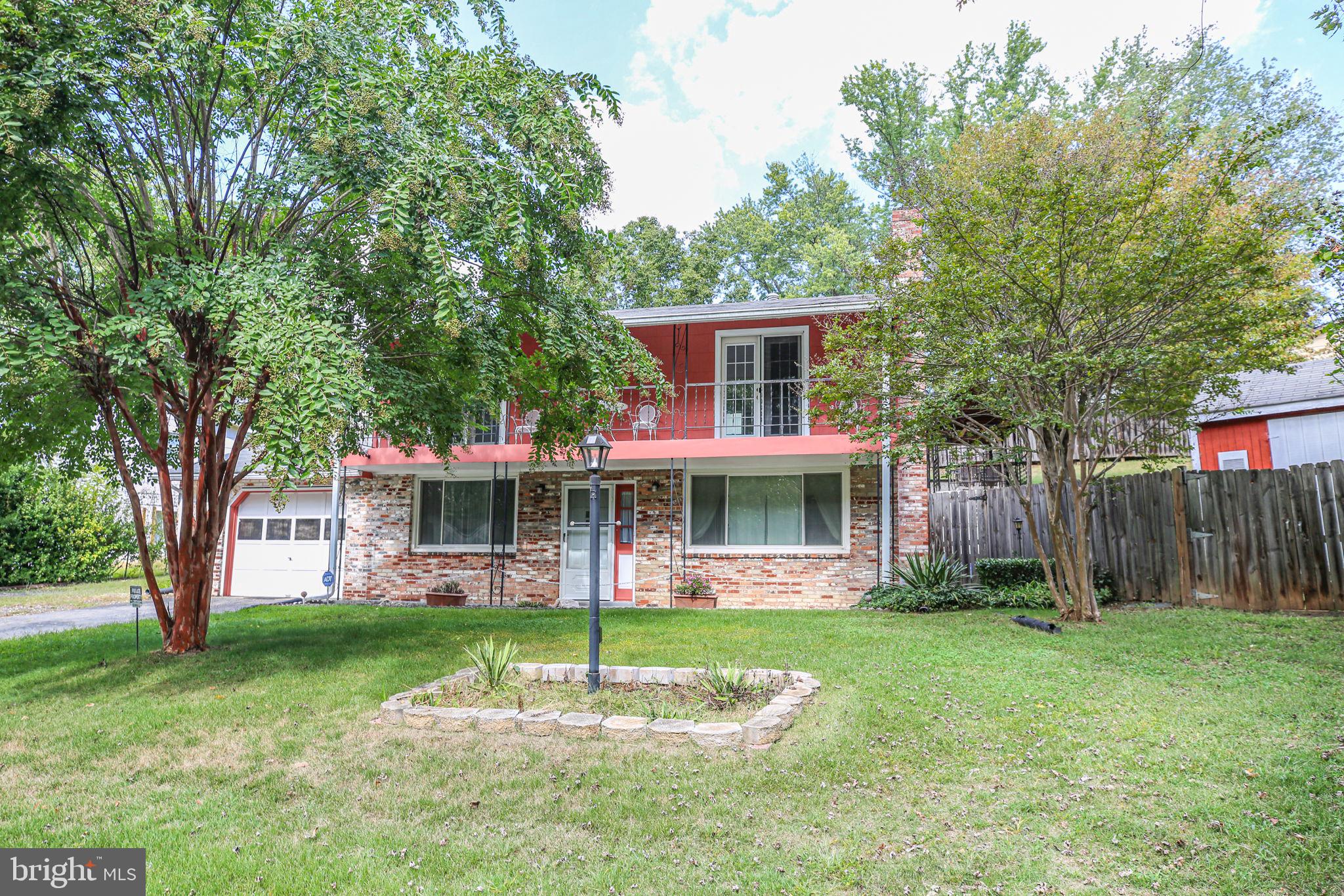 BARNETTE FOREST - Residential