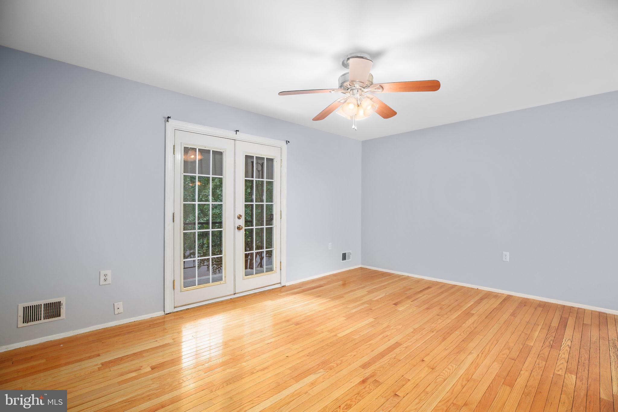 BARNETTE FOREST - Residential