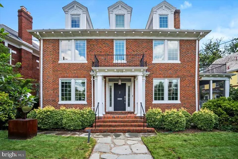 1610 Crittenden Street NW, Washington, DC MLS: DCDC2242008