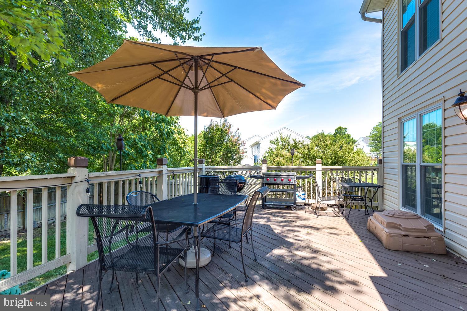 SPRINGHAVEN WOODS - Residential