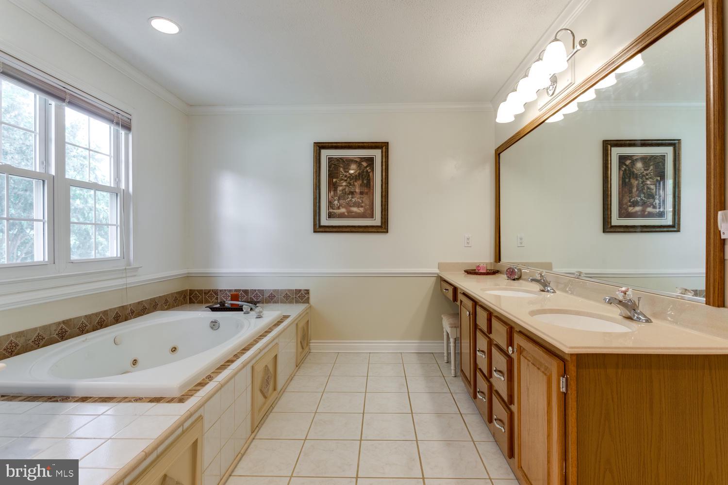 SPRINGHAVEN WOODS - Residential