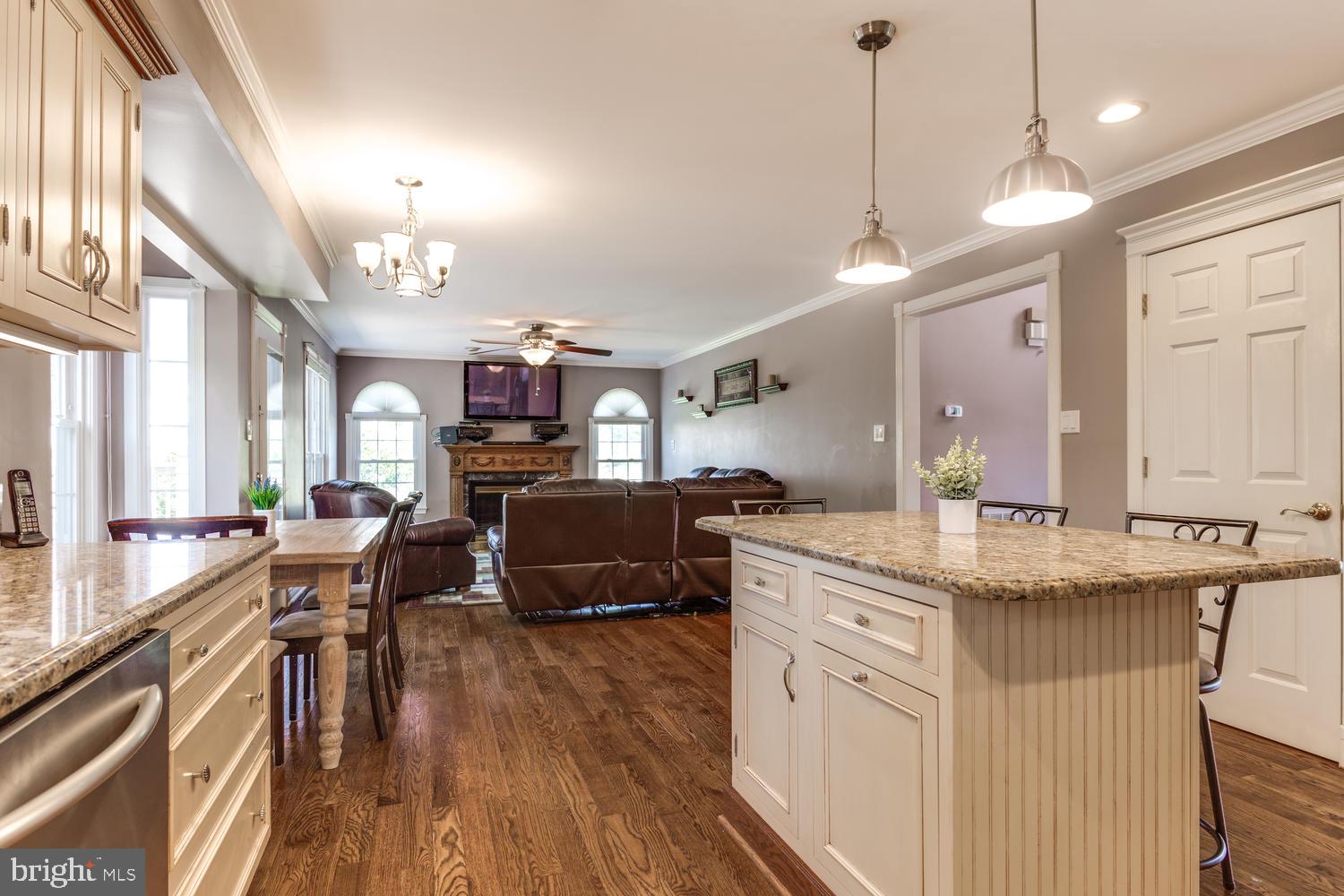 SPRINGHAVEN WOODS - Residential