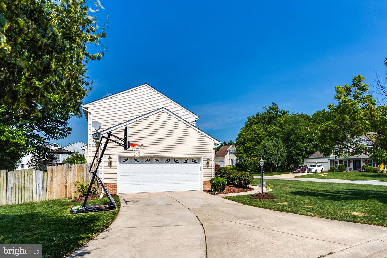 SPRINGHAVEN WOODS - Residential