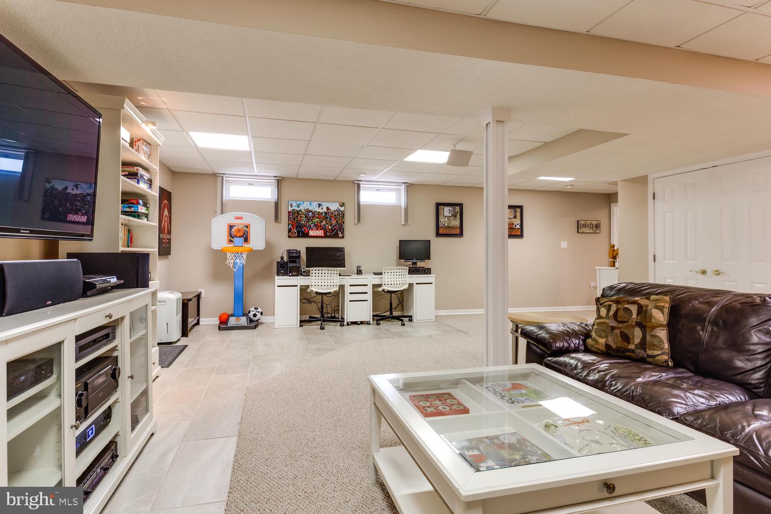 SPRINGHAVEN WOODS - Residential