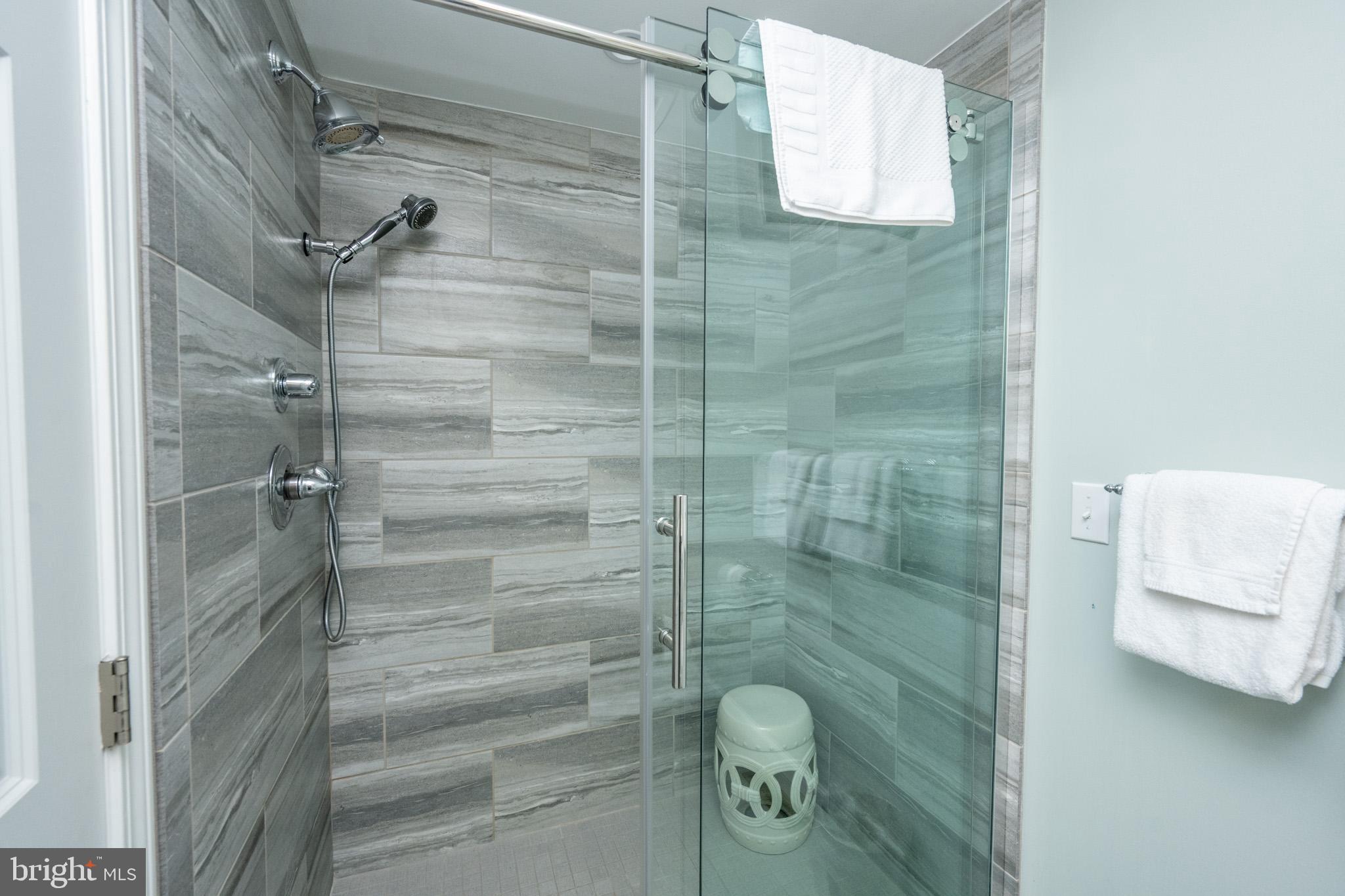 SKIPPERS POINT - Residential