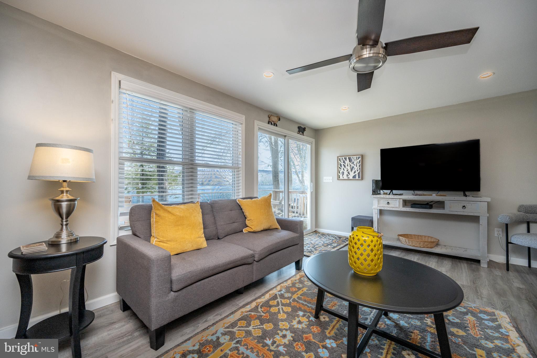 SKIPPERS POINT - Residential