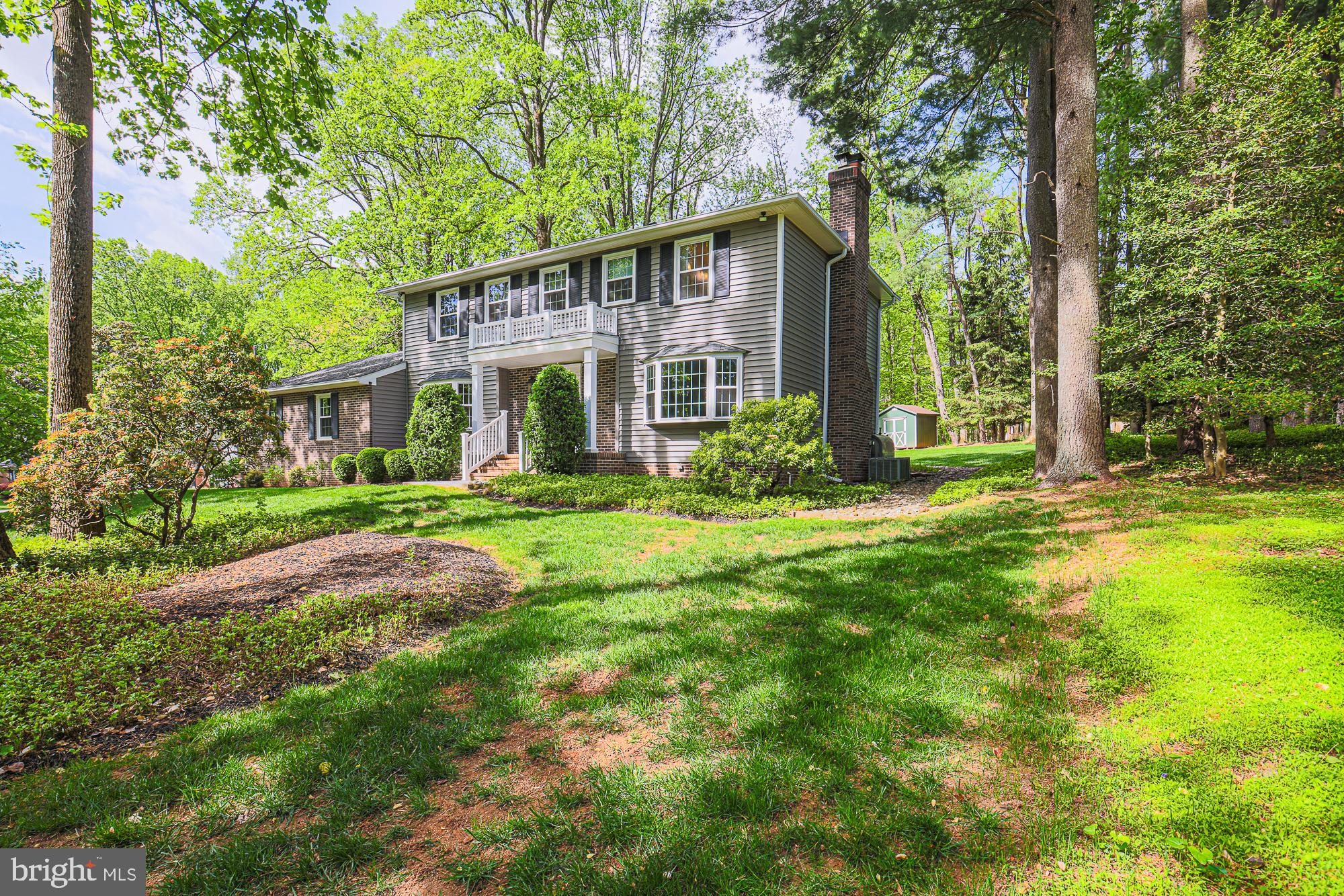 1516 PINNACLE ROAD