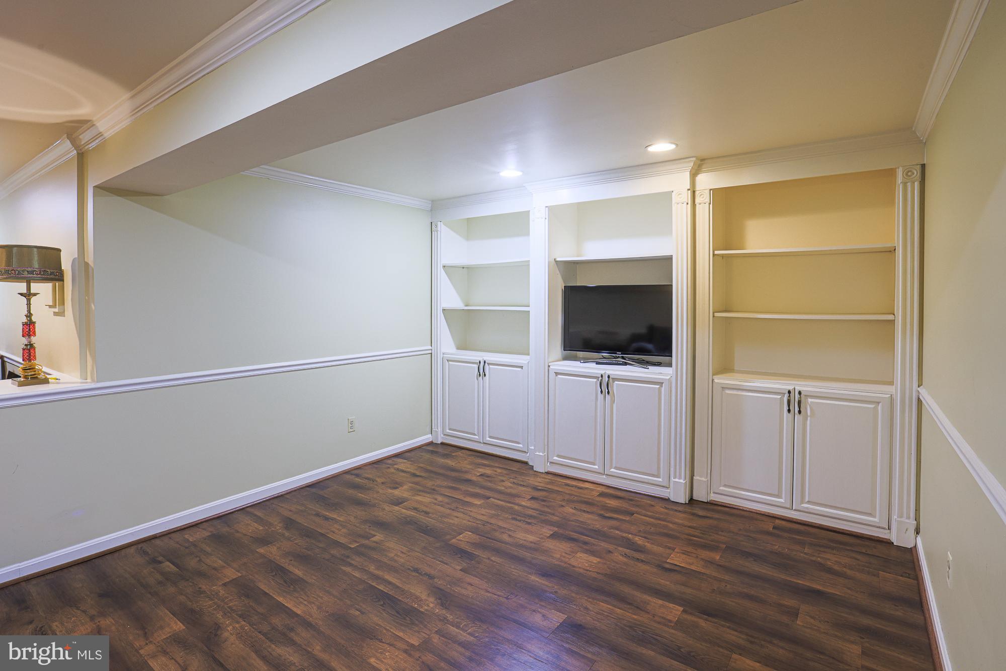 PINELEIGH - Residential