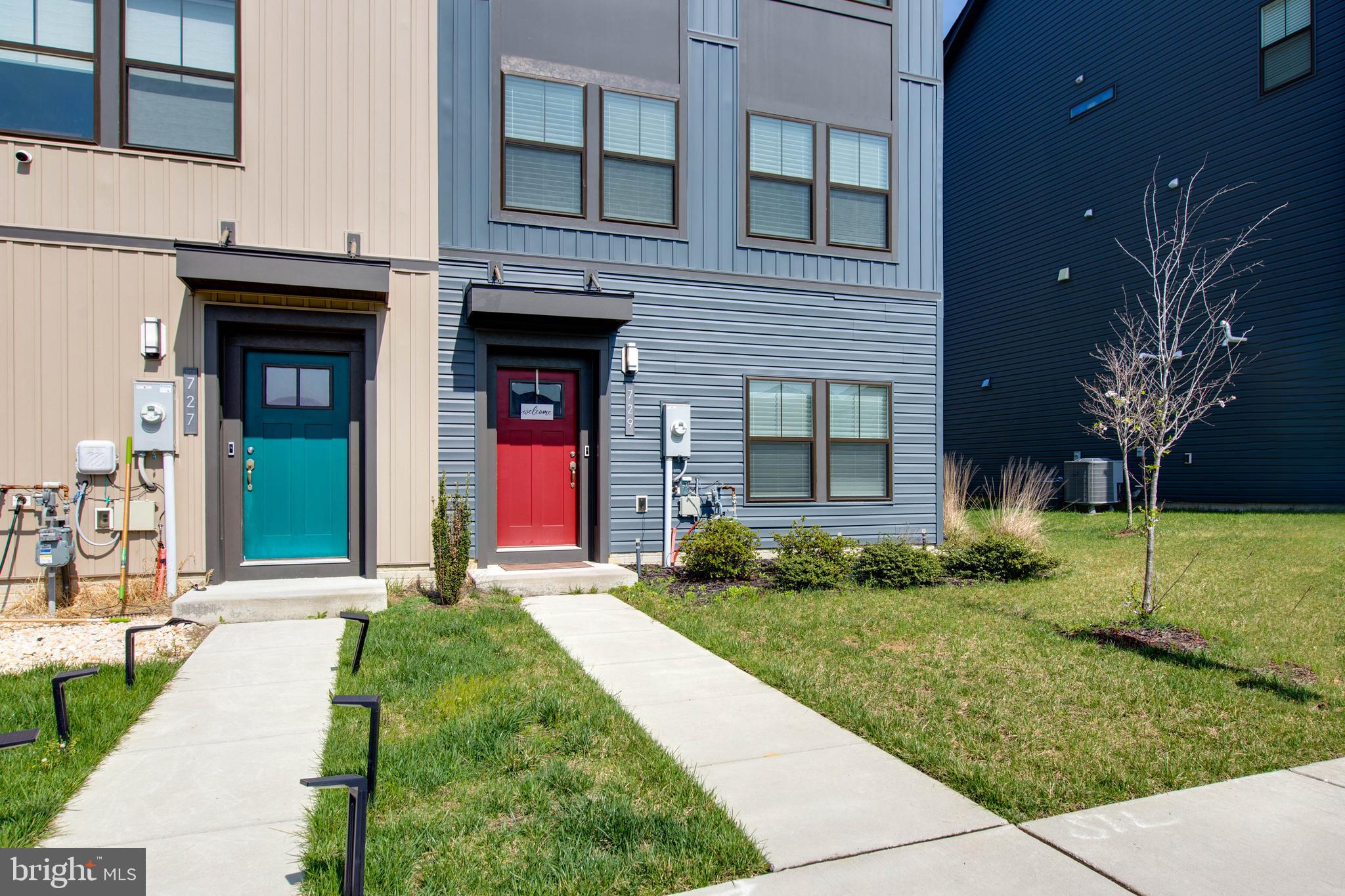 729 ALLEGHENY AVENUE