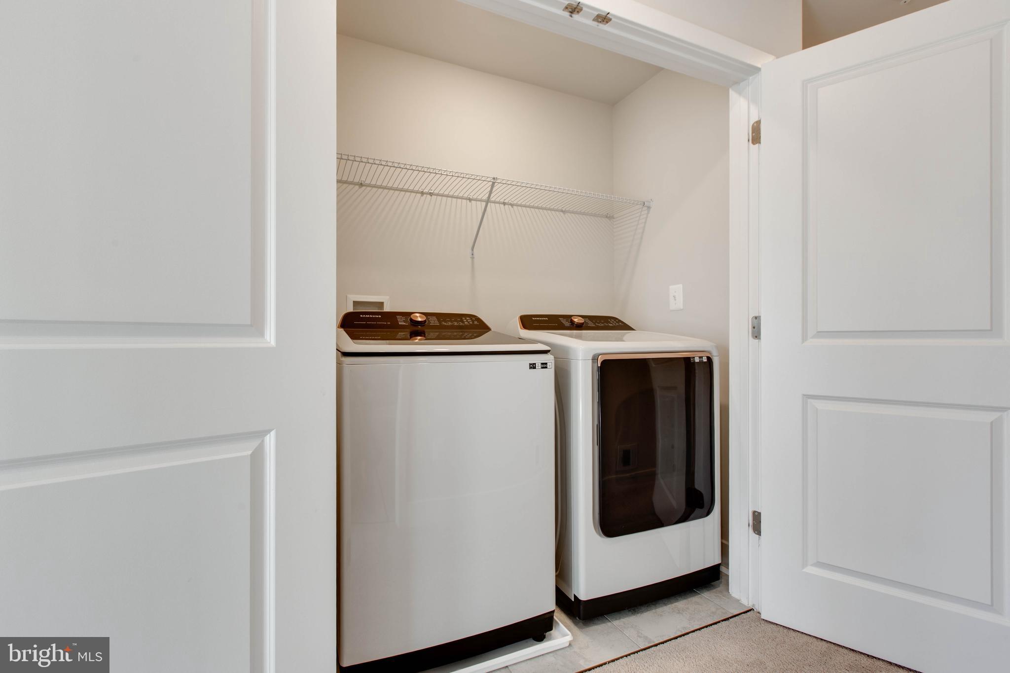 TANYARD SHORES - Residential