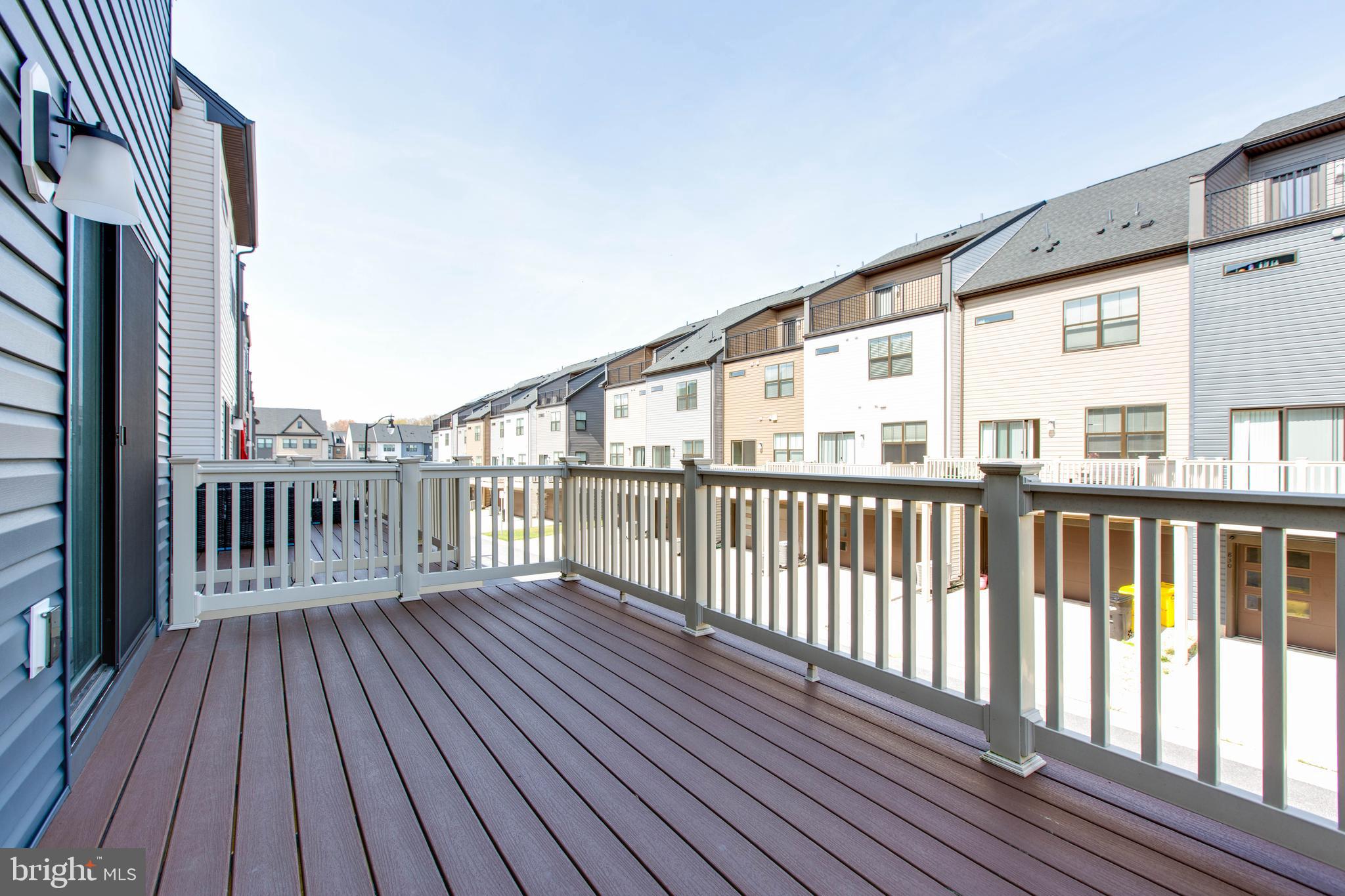 TANYARD SHORES - Residential