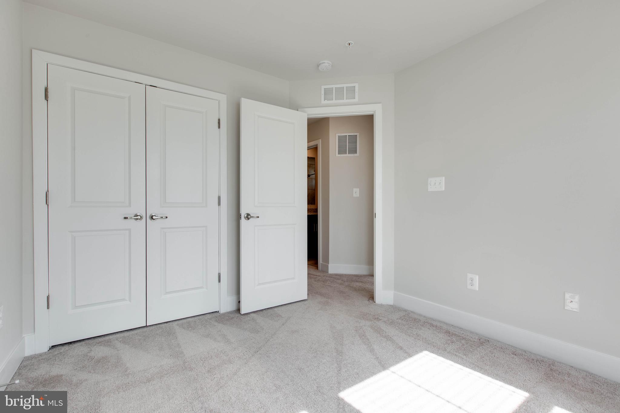 TANYARD SHORES - Residential