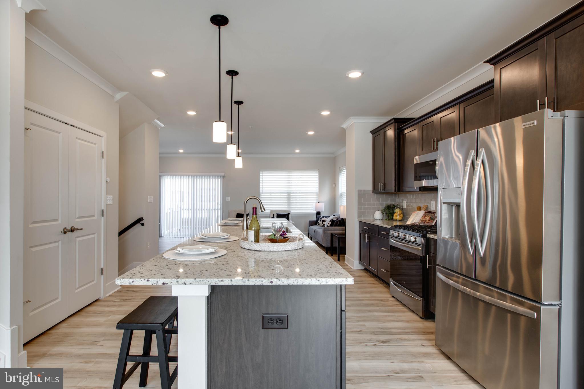 TANYARD SHORES - Residential