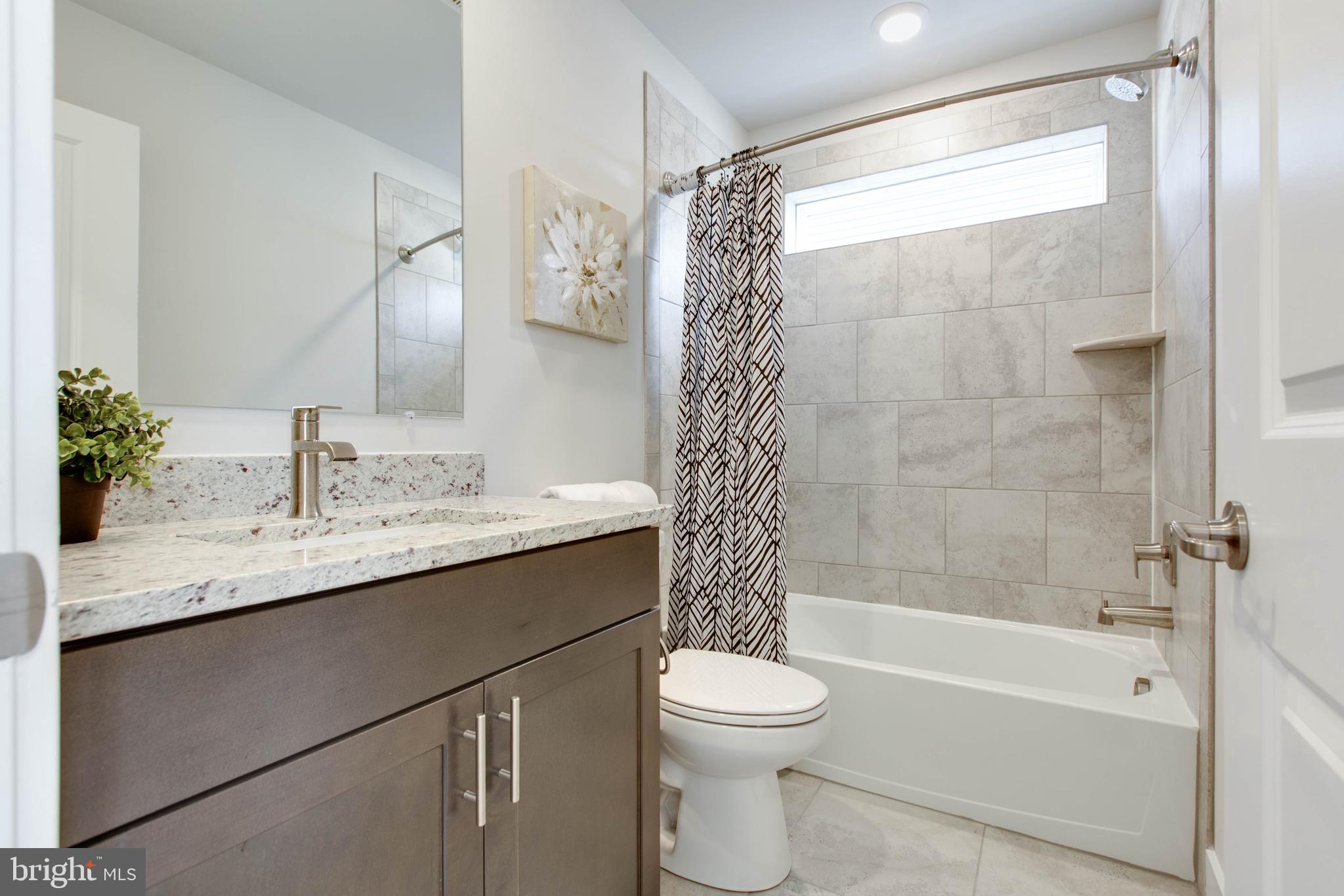 TANYARD SHORES - Residential