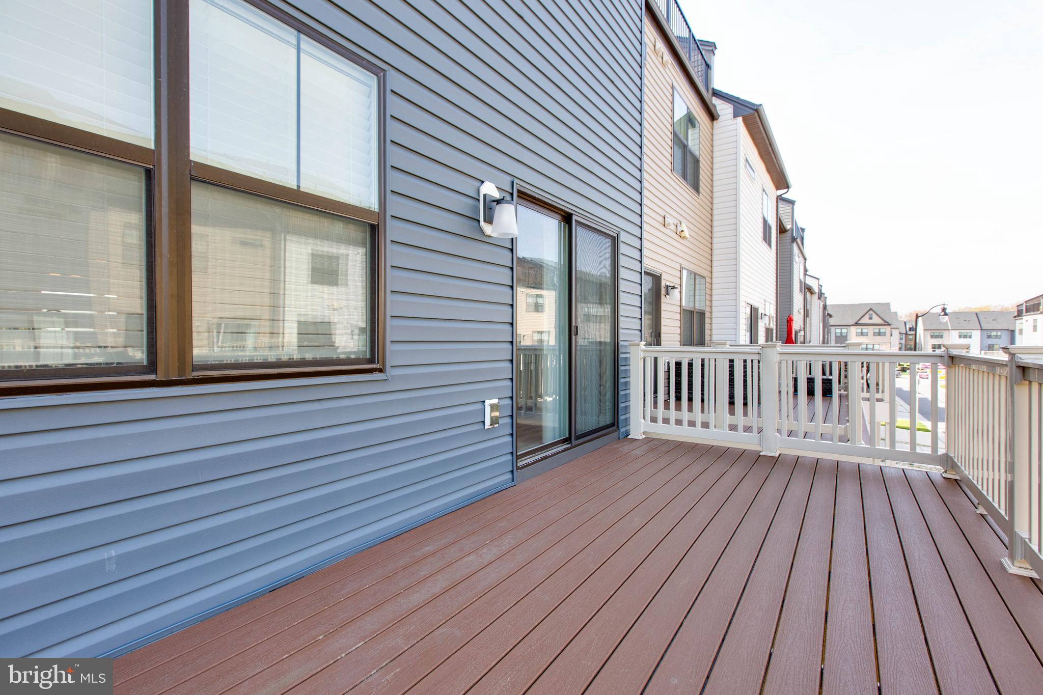 TANYARD SHORES - Residential