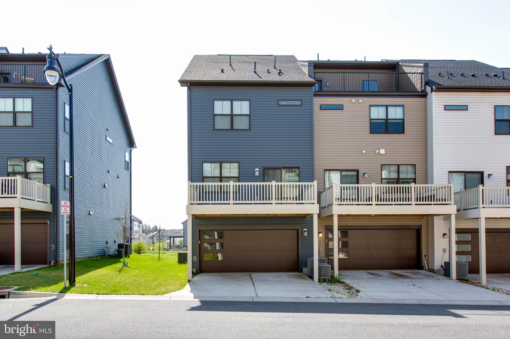 TANYARD SHORES - Residential