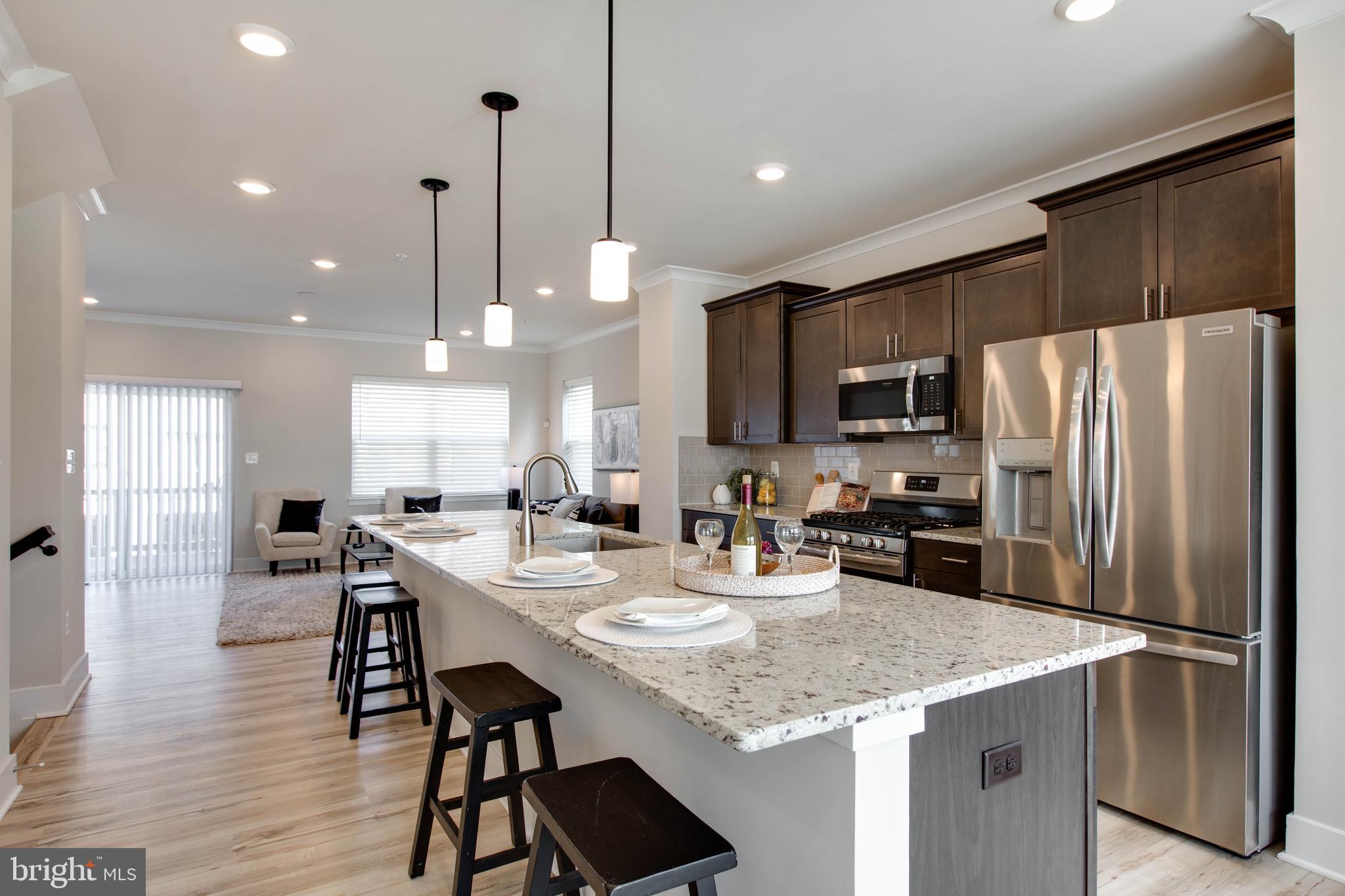 TANYARD SHORES - Residential