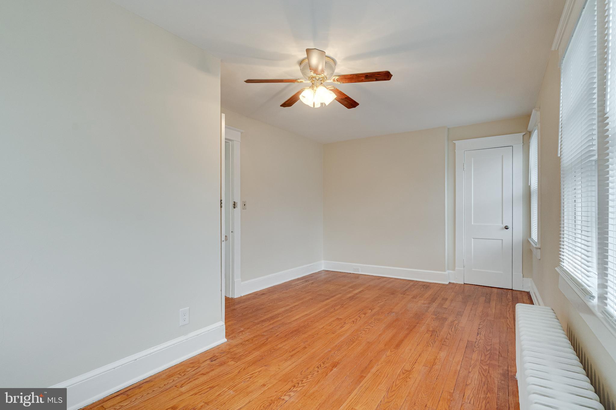 GRAYS - Residential Lease