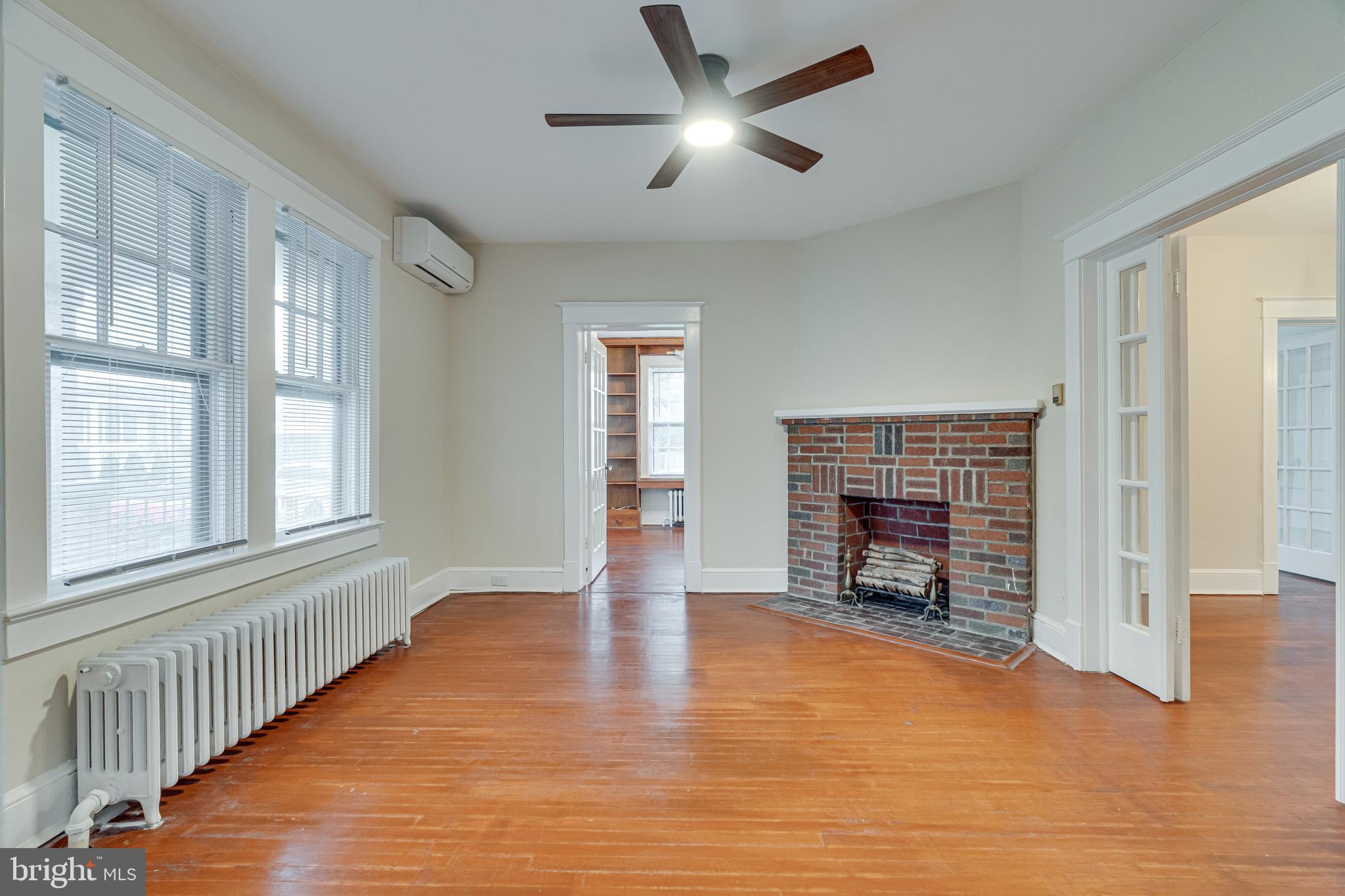 GRAYS - Residential Lease