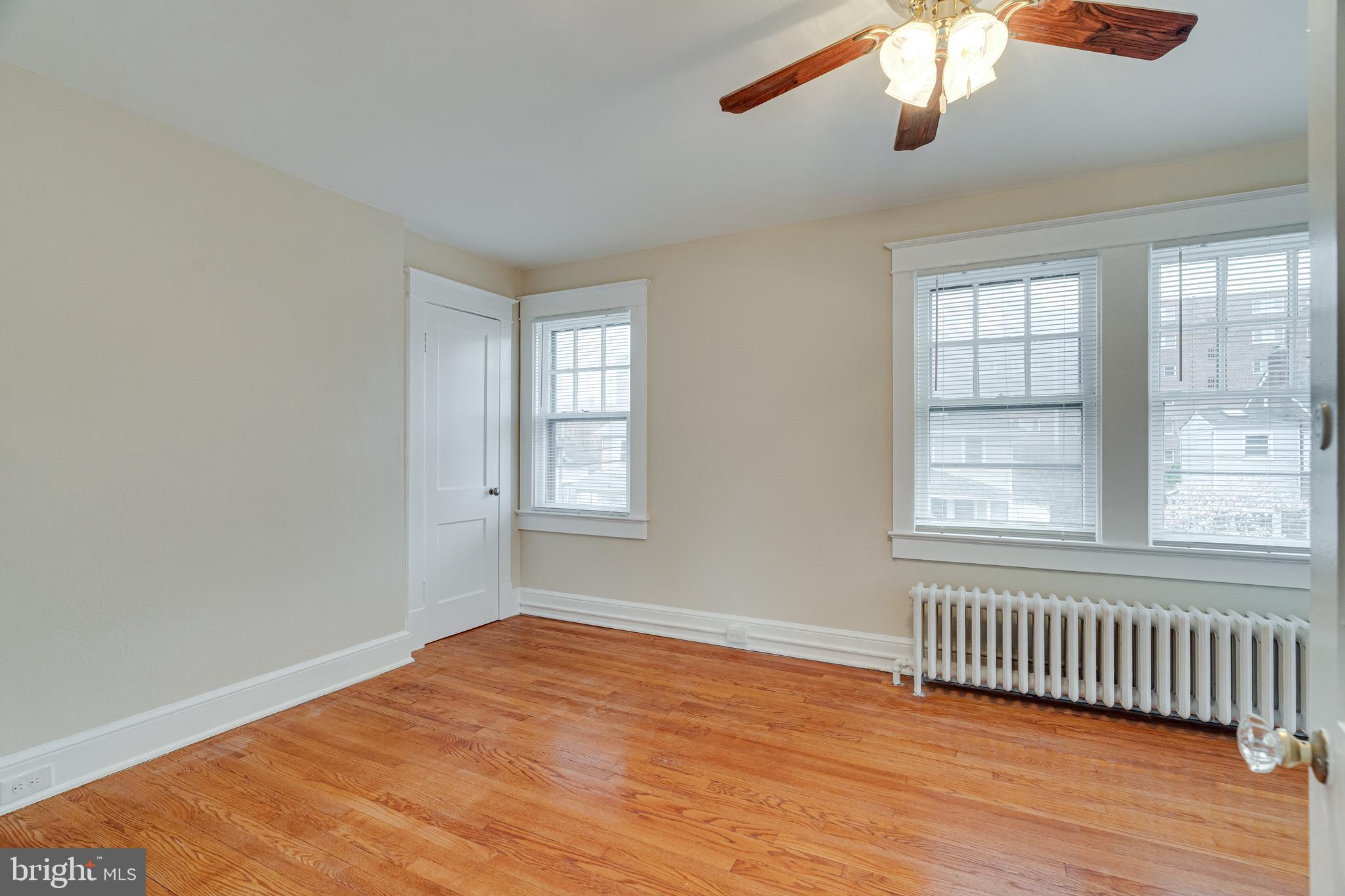 GRAYS - Residential Lease