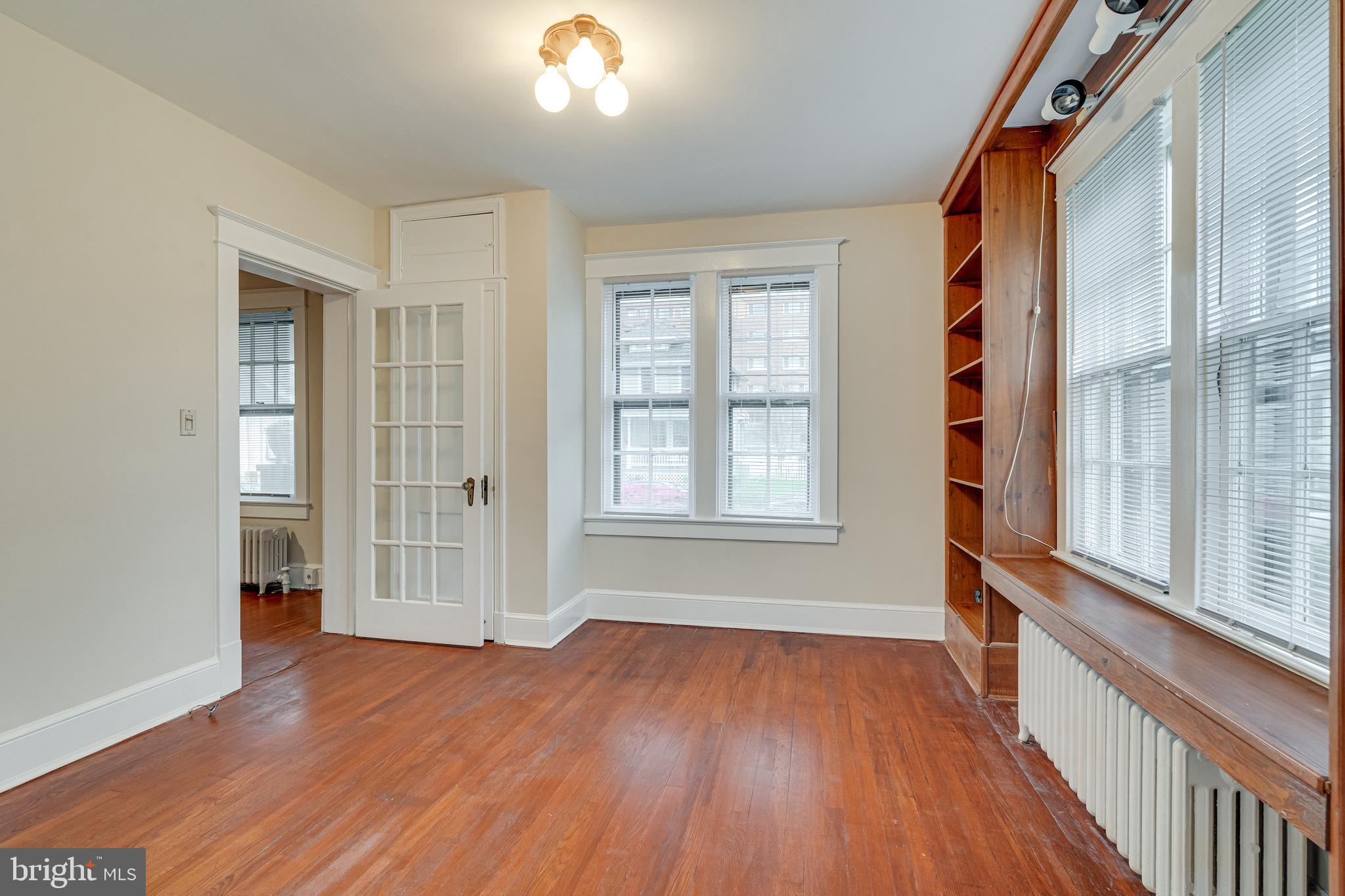 GRAYS - Residential Lease