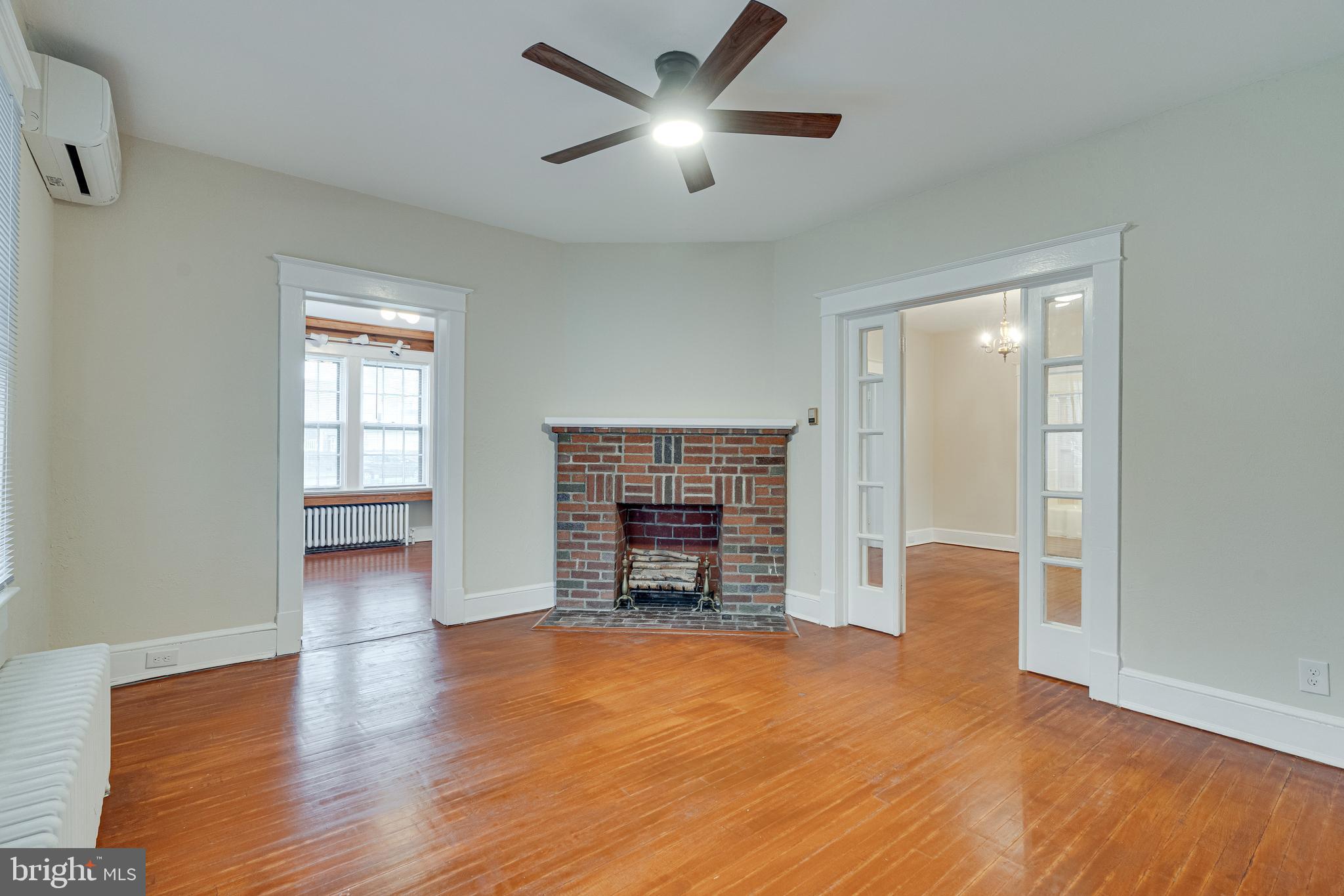 GRAYS - Residential Lease