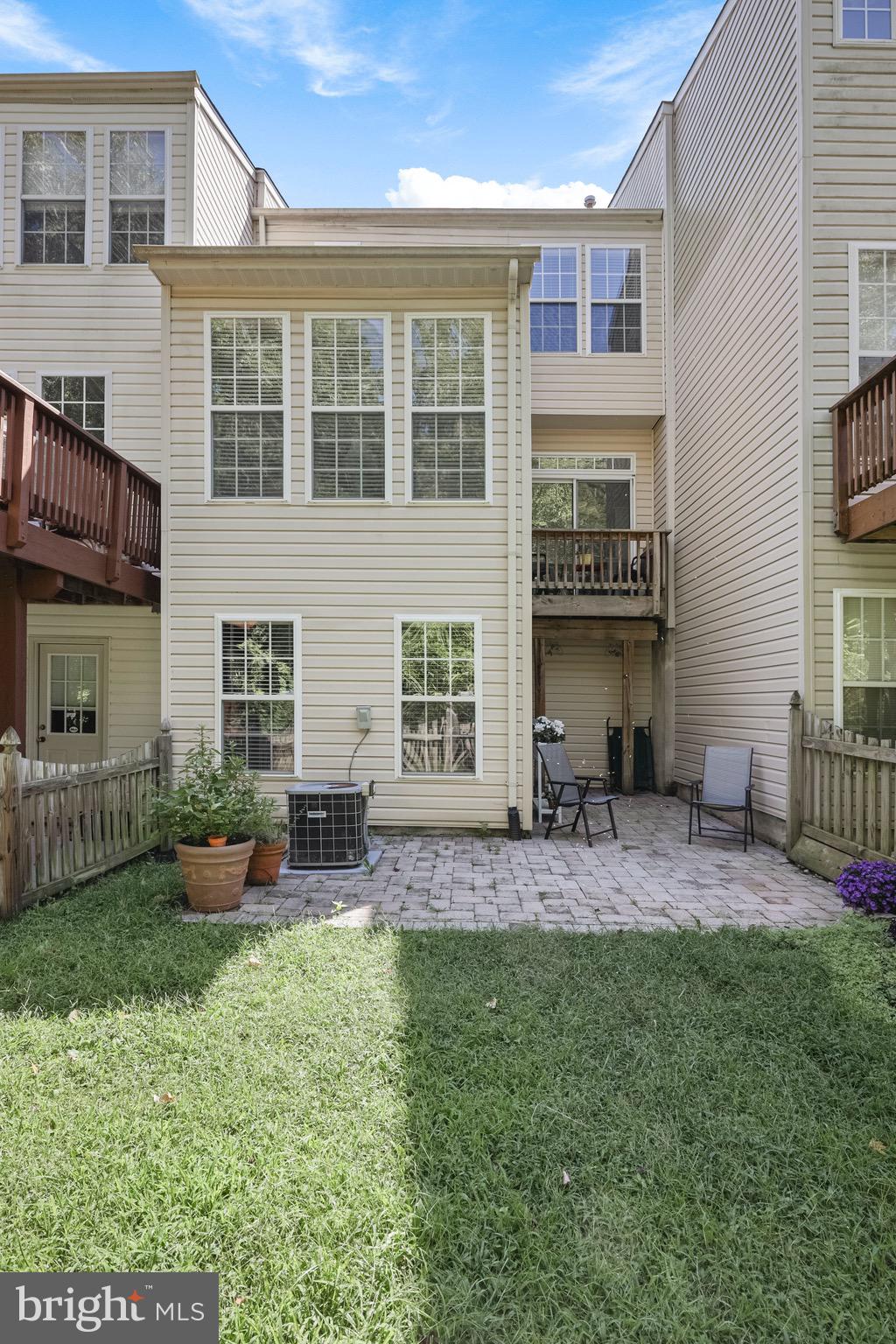 PERRY HALL FARMS - Residential