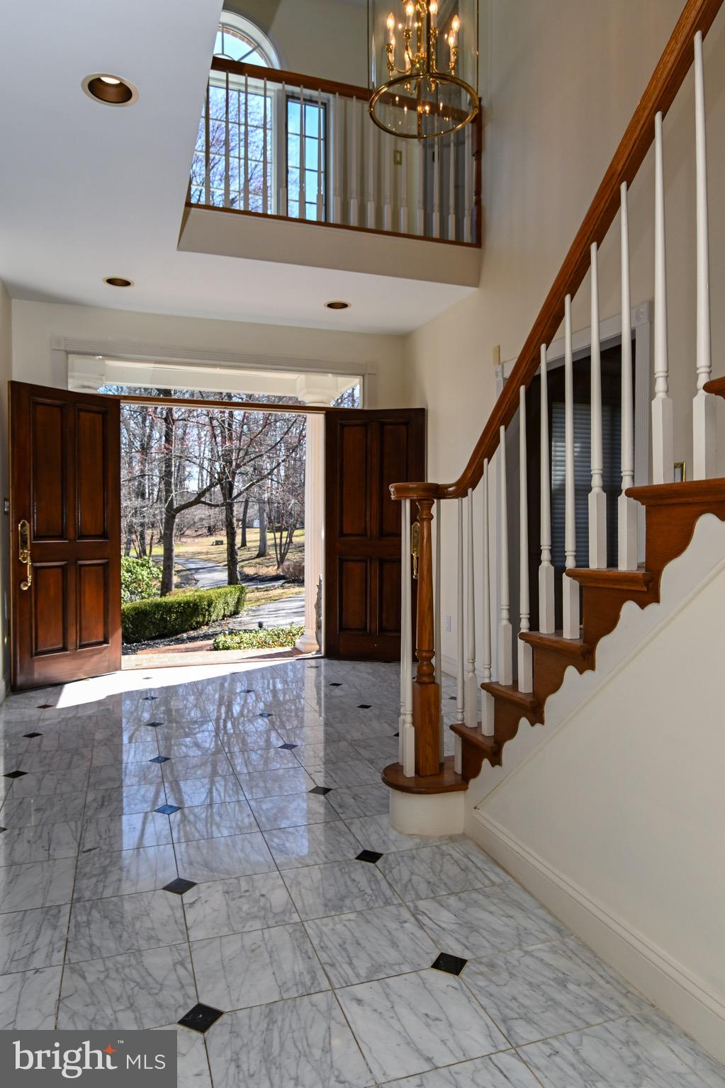 24 MANSEL DRIVE