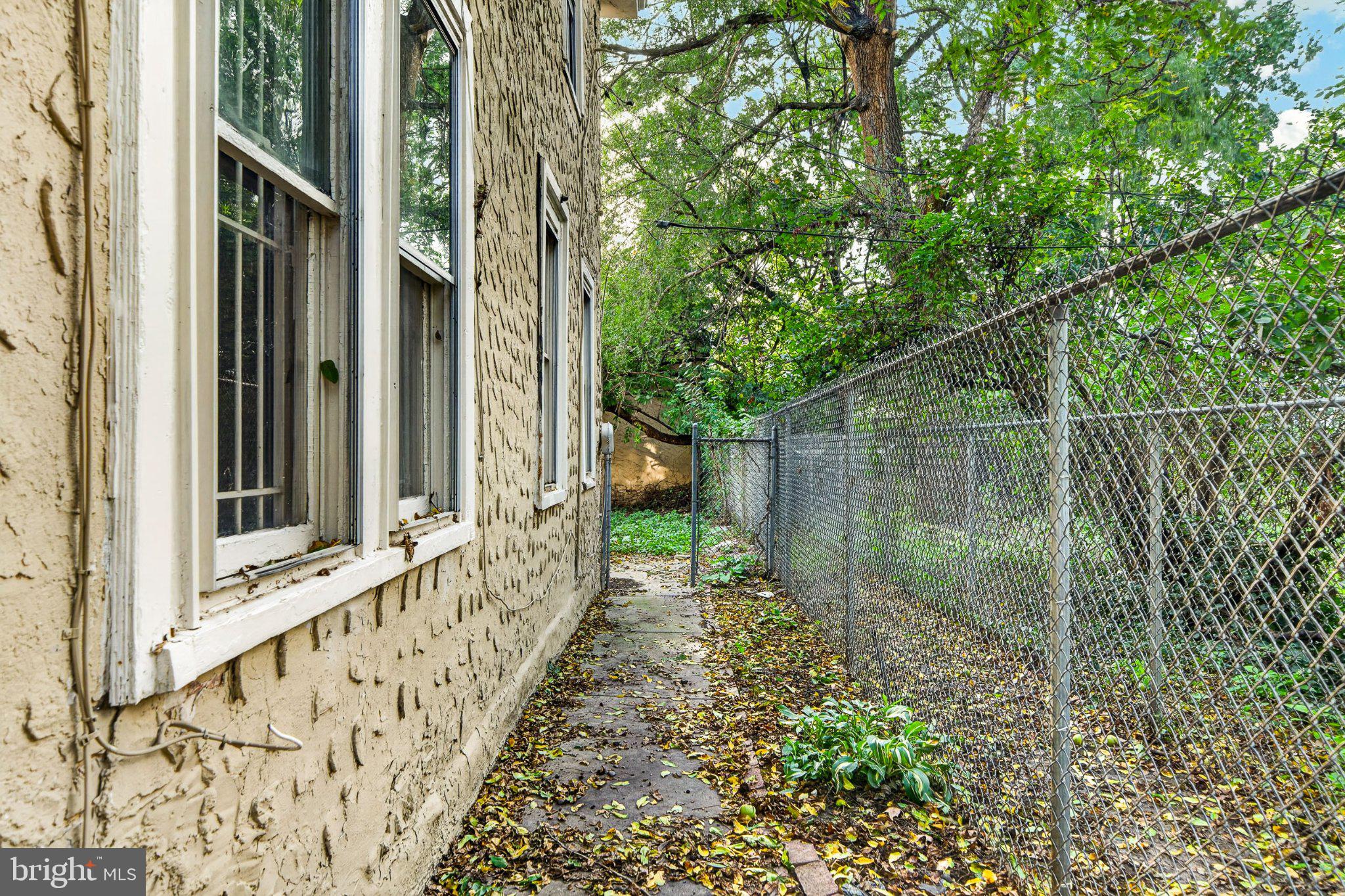 230 N 53RD STREET