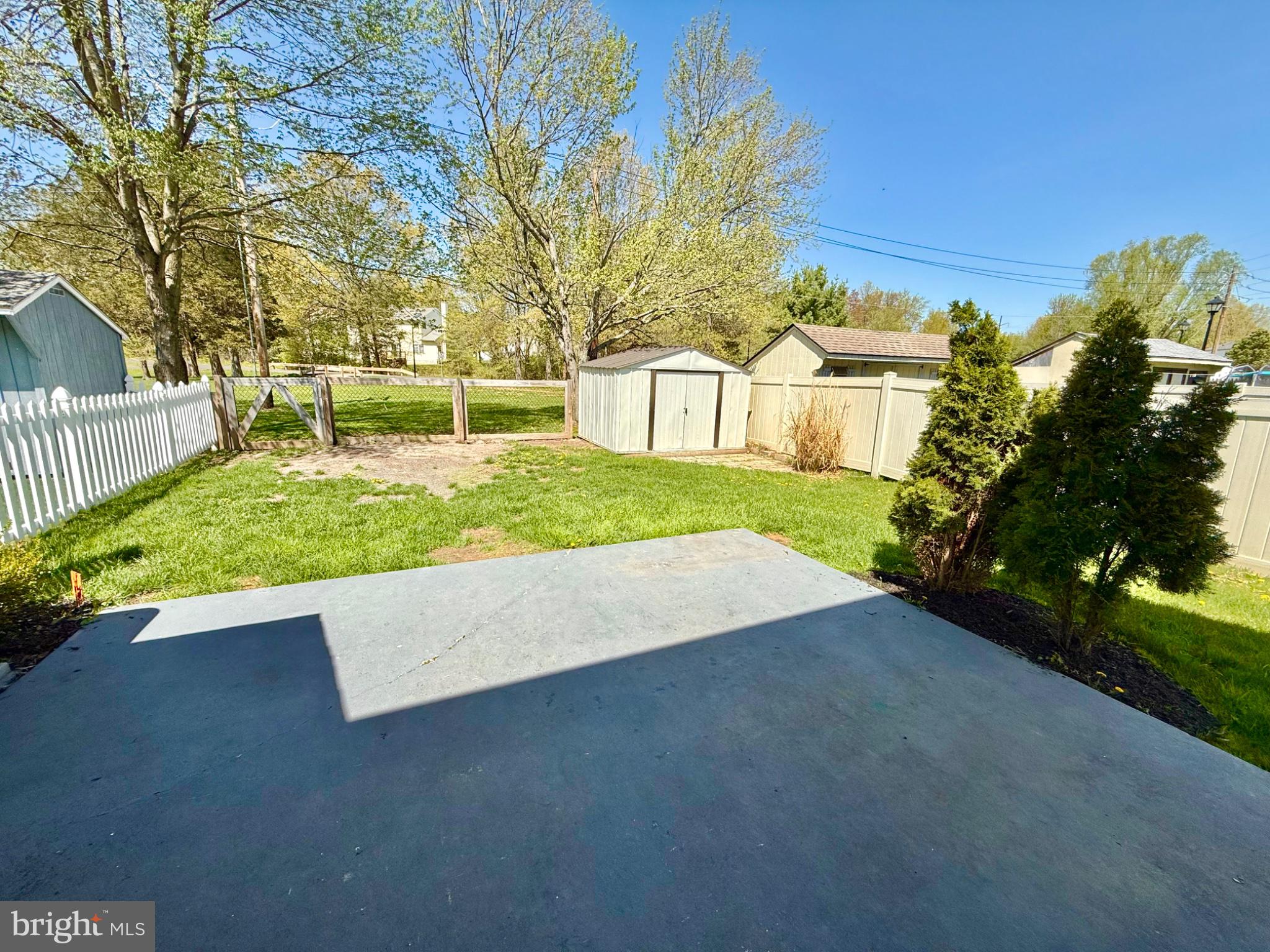 CEDAR GROVE ESTS - Residential