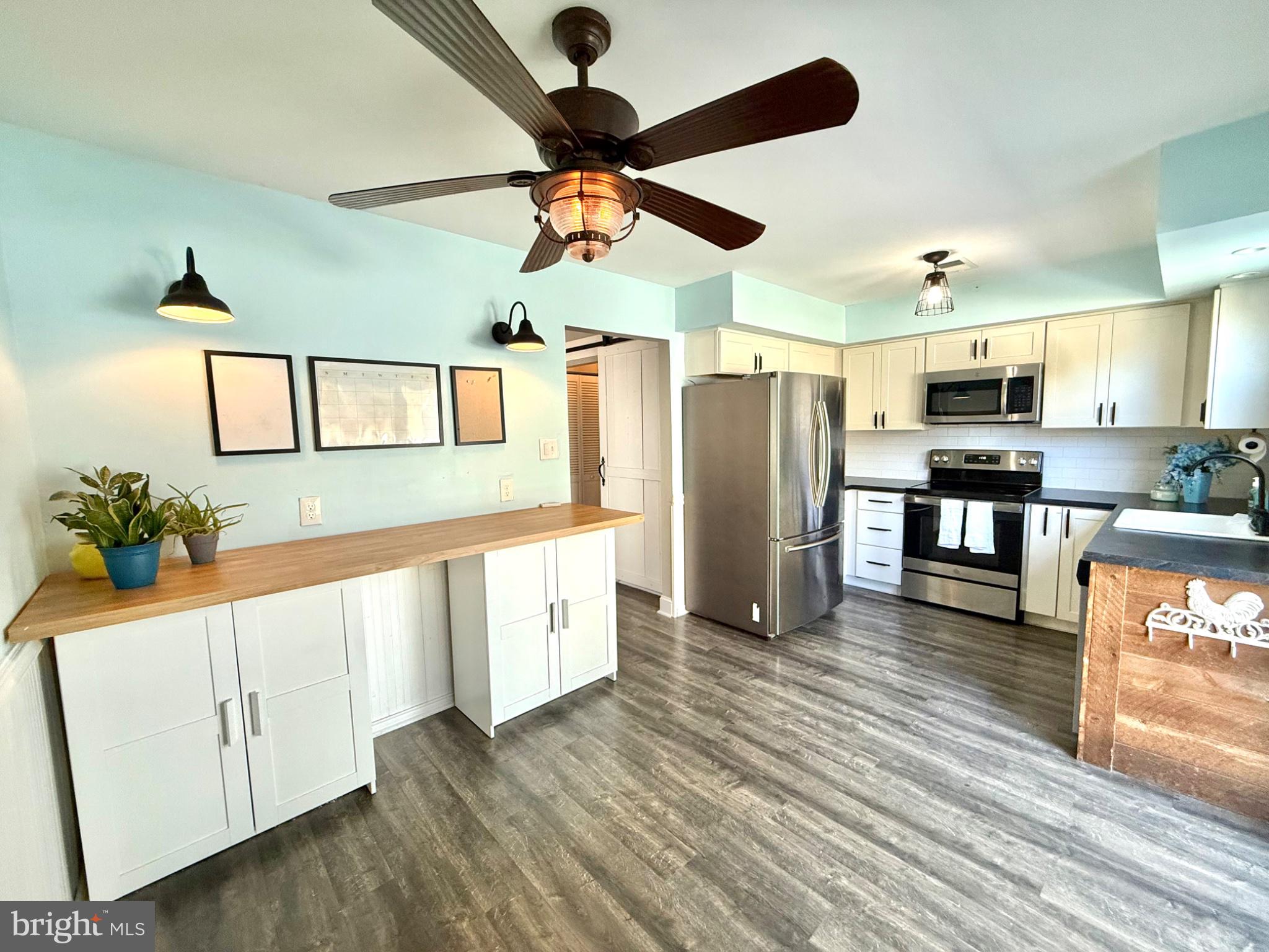 CEDAR GROVE ESTS - Residential