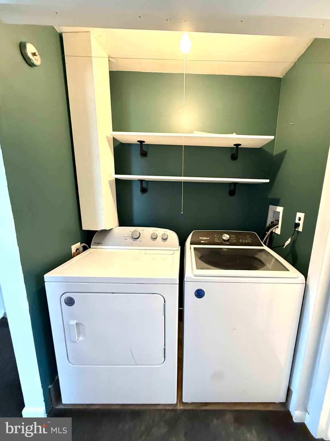 CEDAR GROVE ESTS - Residential