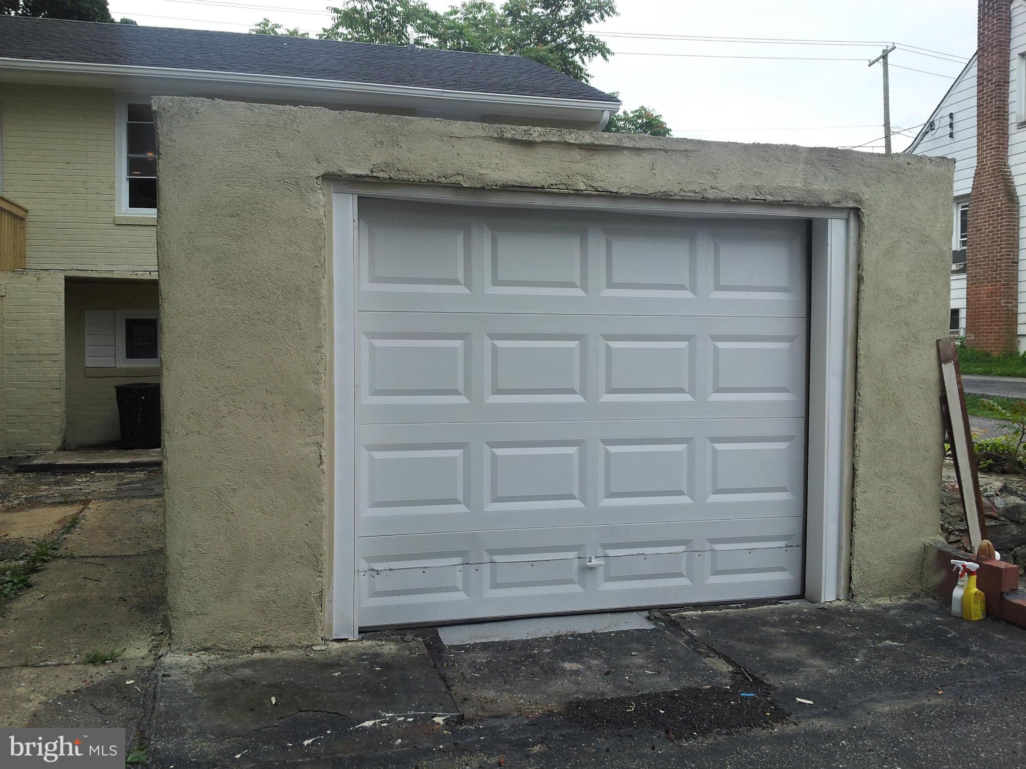 CLARKSBURG OUTSIDE - Residential