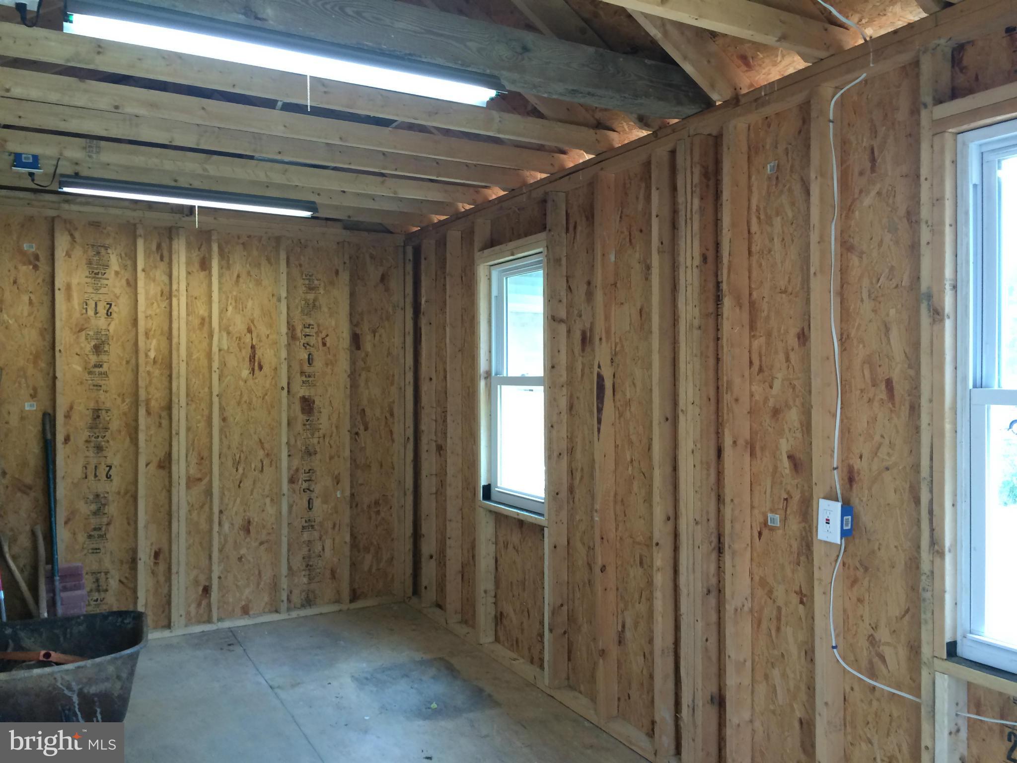 BLUERIDGE MANOR - Residential