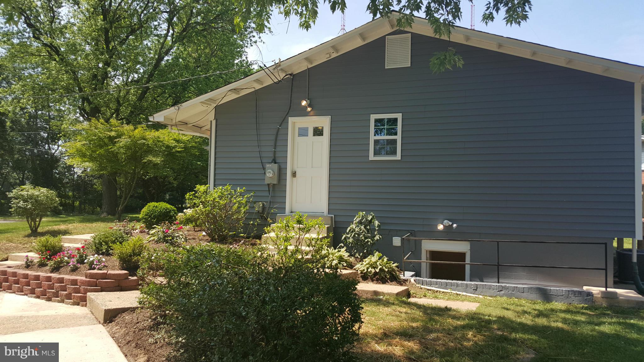 BLUERIDGE MANOR - Residential