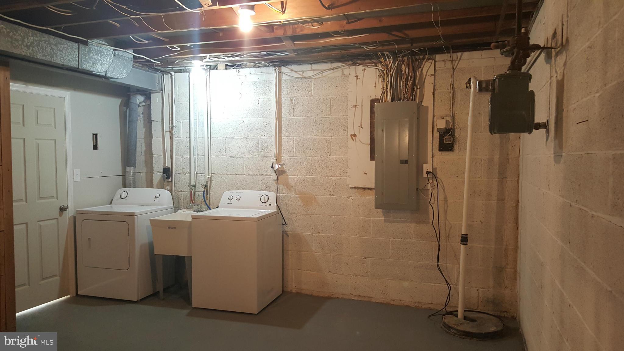 BLUERIDGE MANOR - Residential