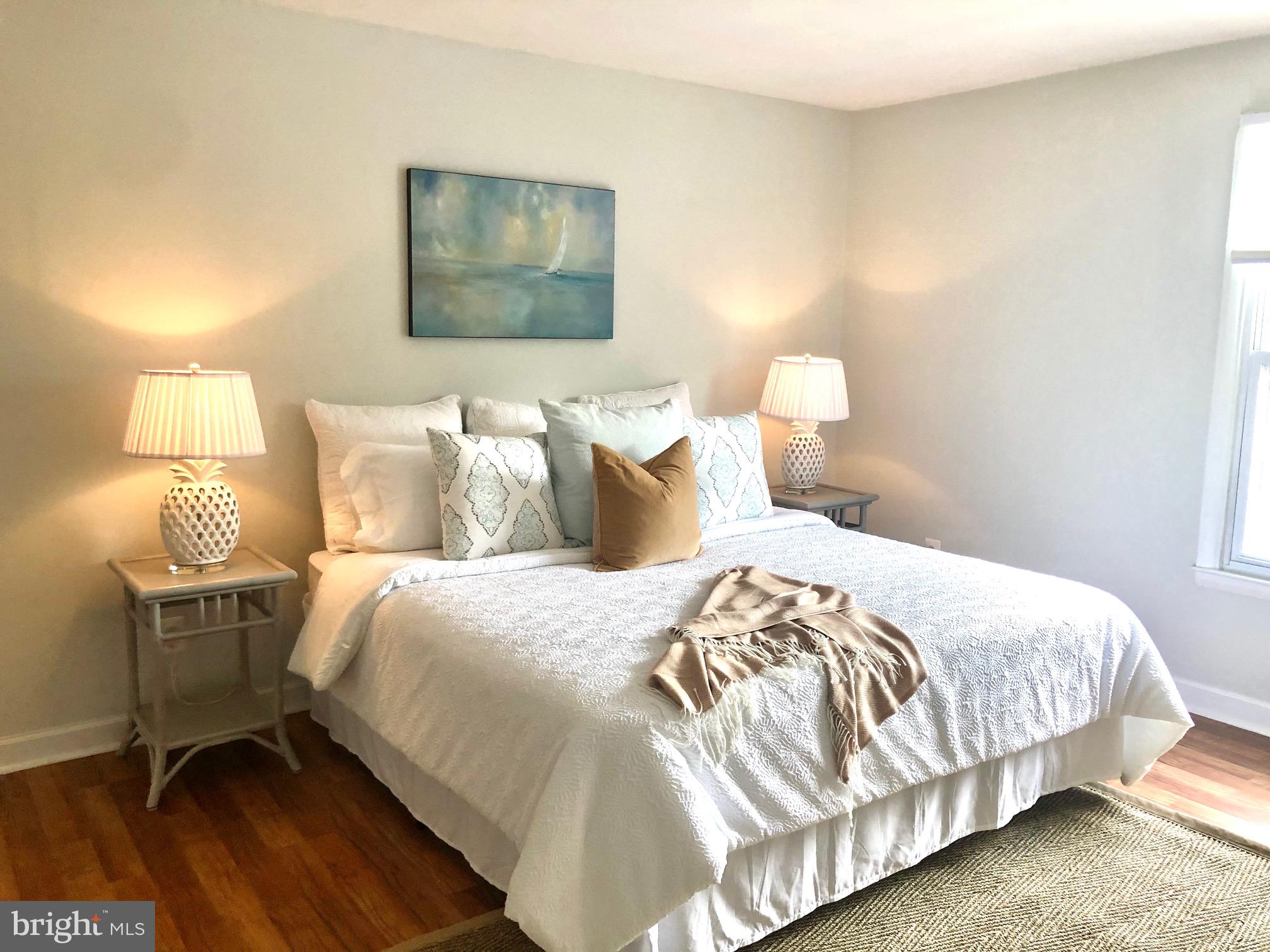 VILLAGES AT HOMELAND - Residential