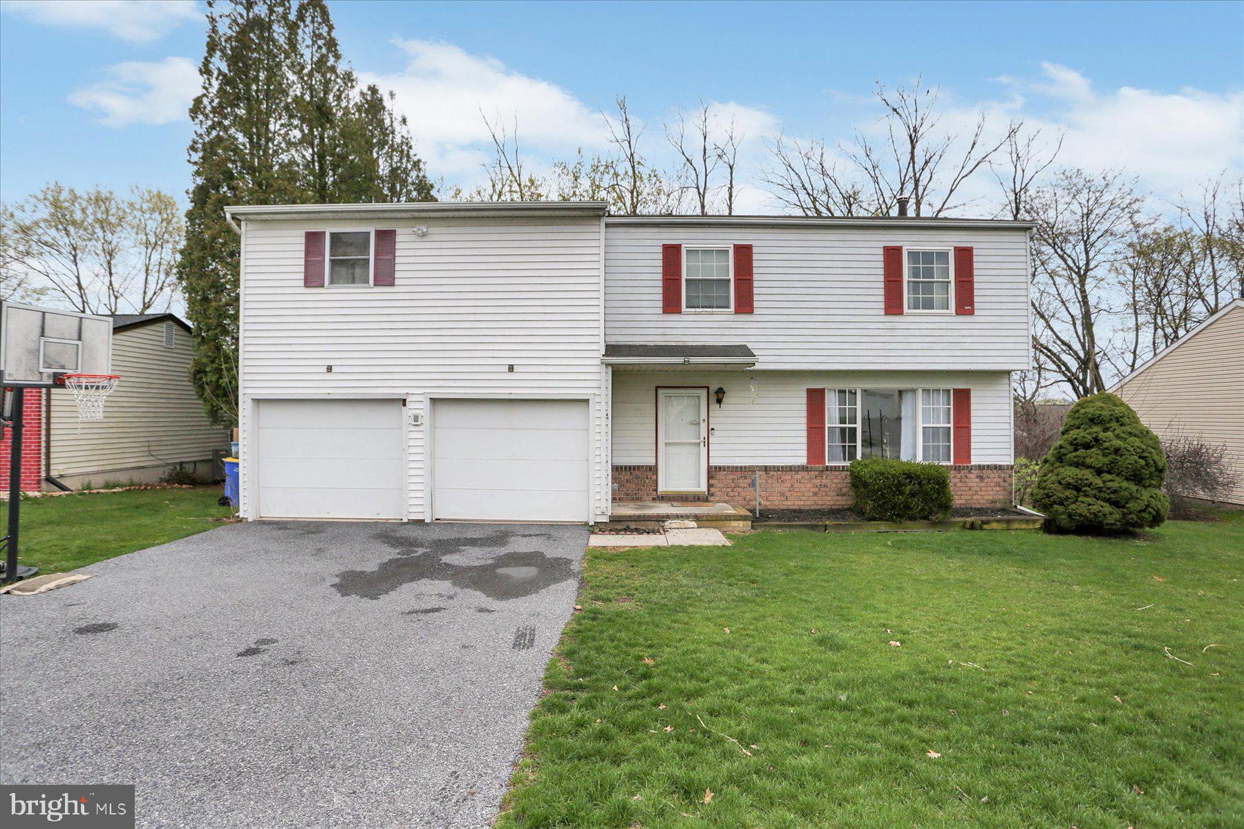 ROLLING RIDGE II - Residential