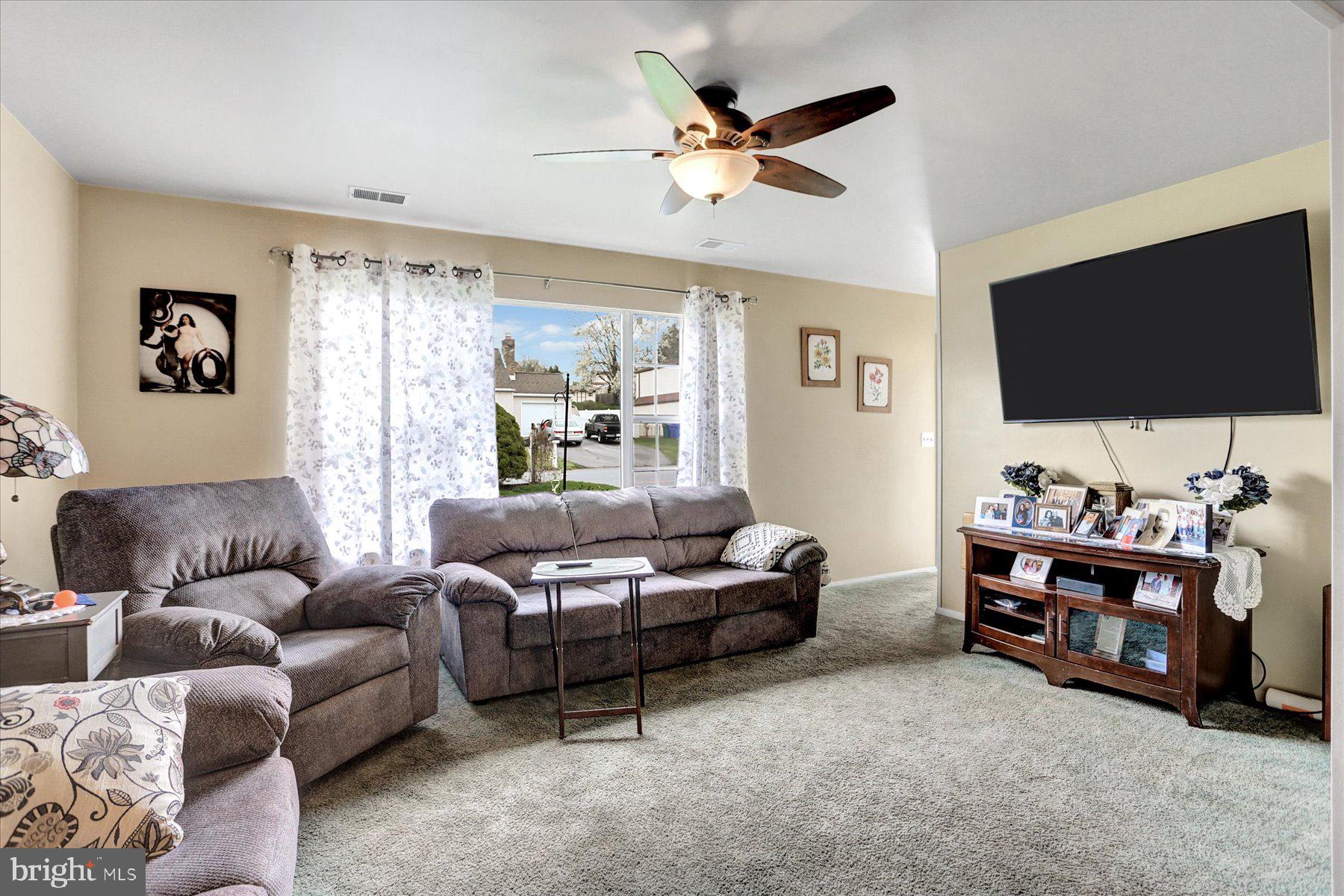 ROLLING RIDGE II - Residential