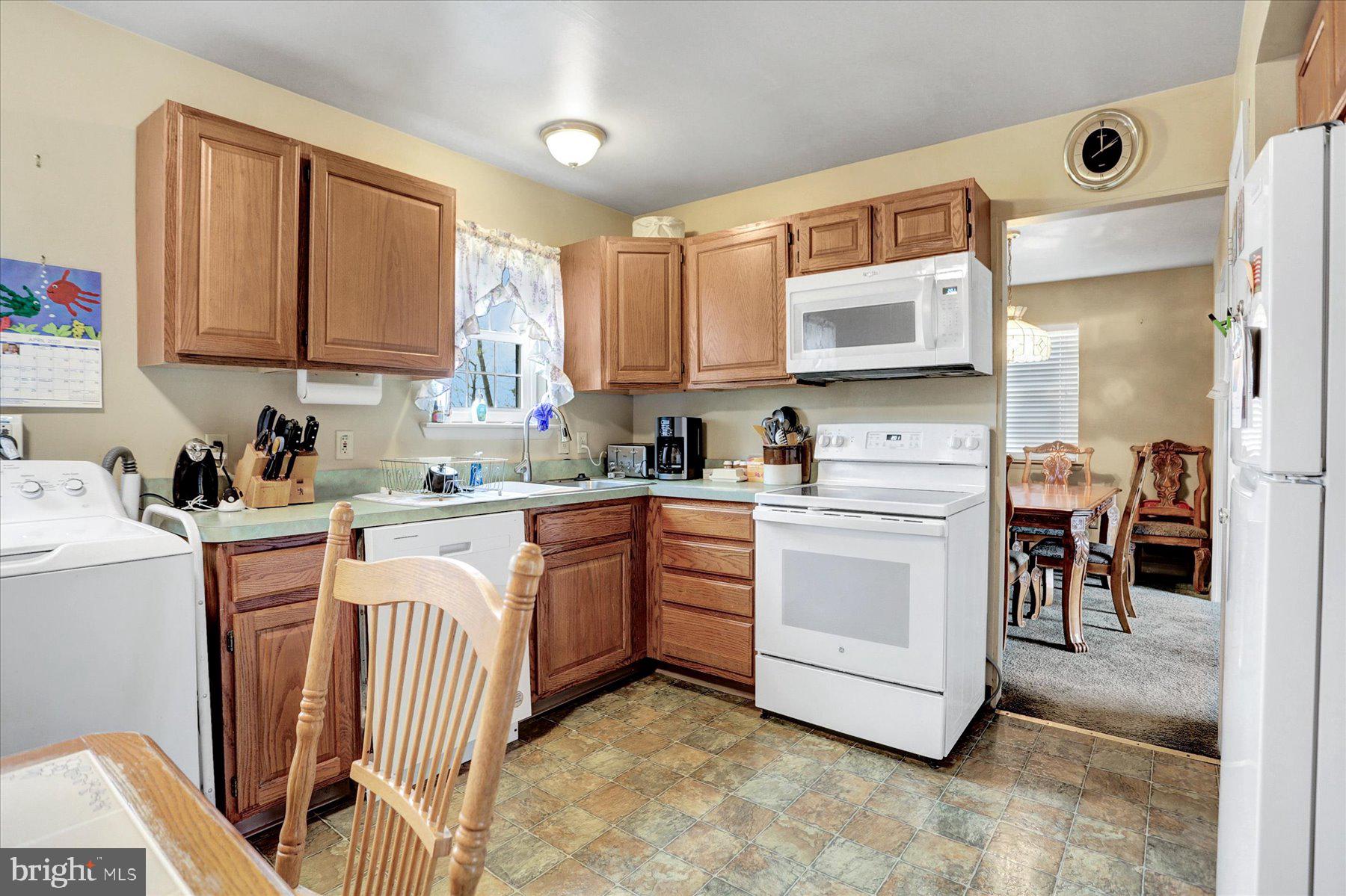 ROLLING RIDGE II - Residential