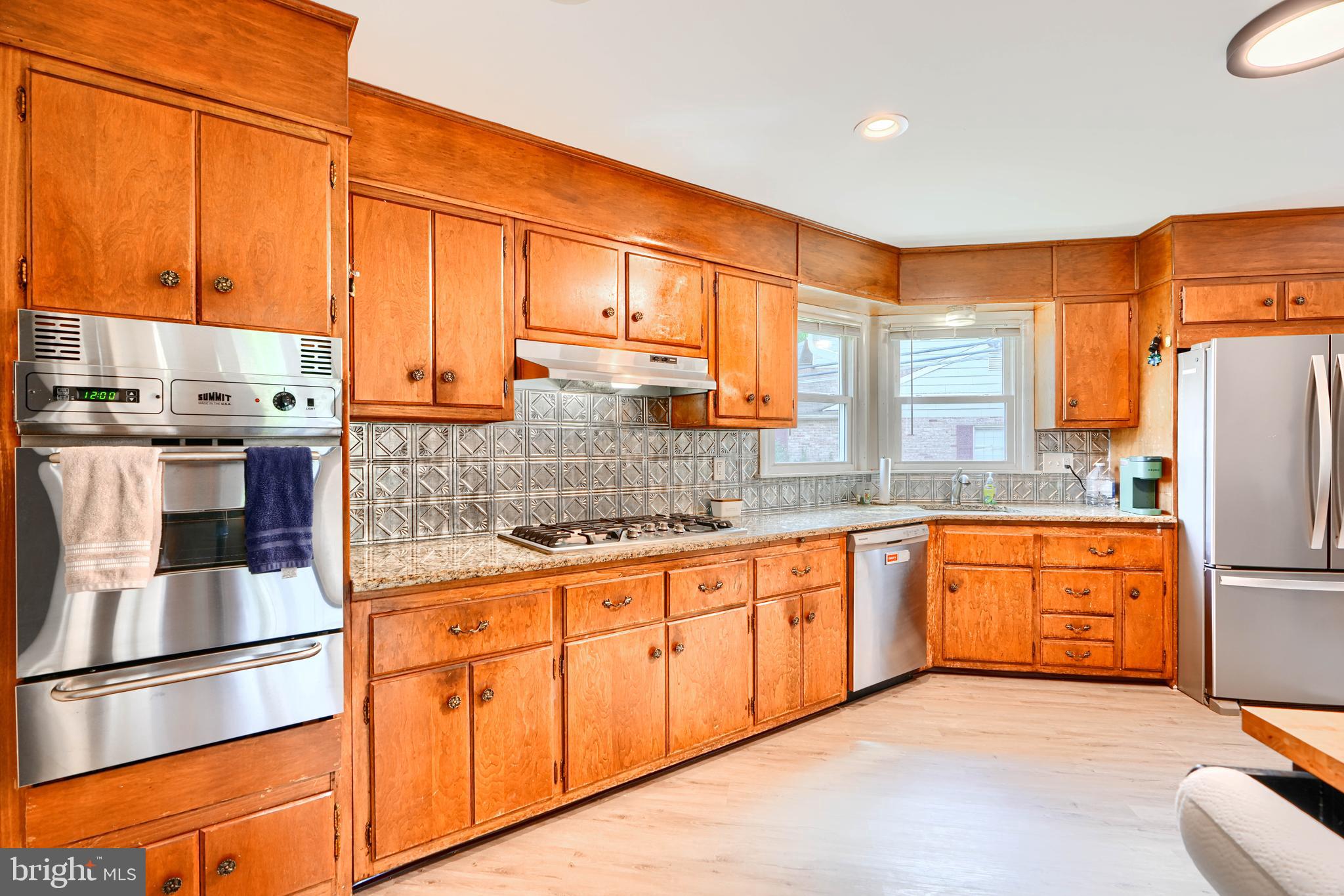 HOMESTEAD VILLAGE - Residential